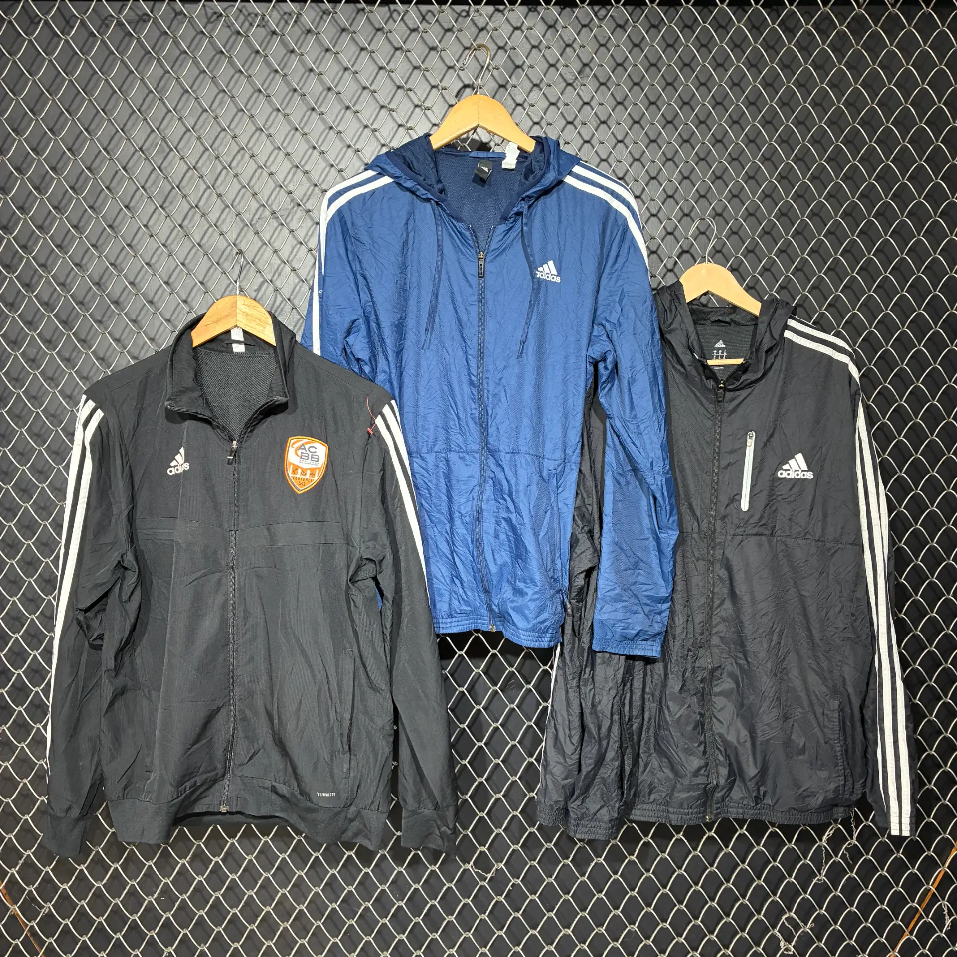 adidas windbreaker (fnc967)