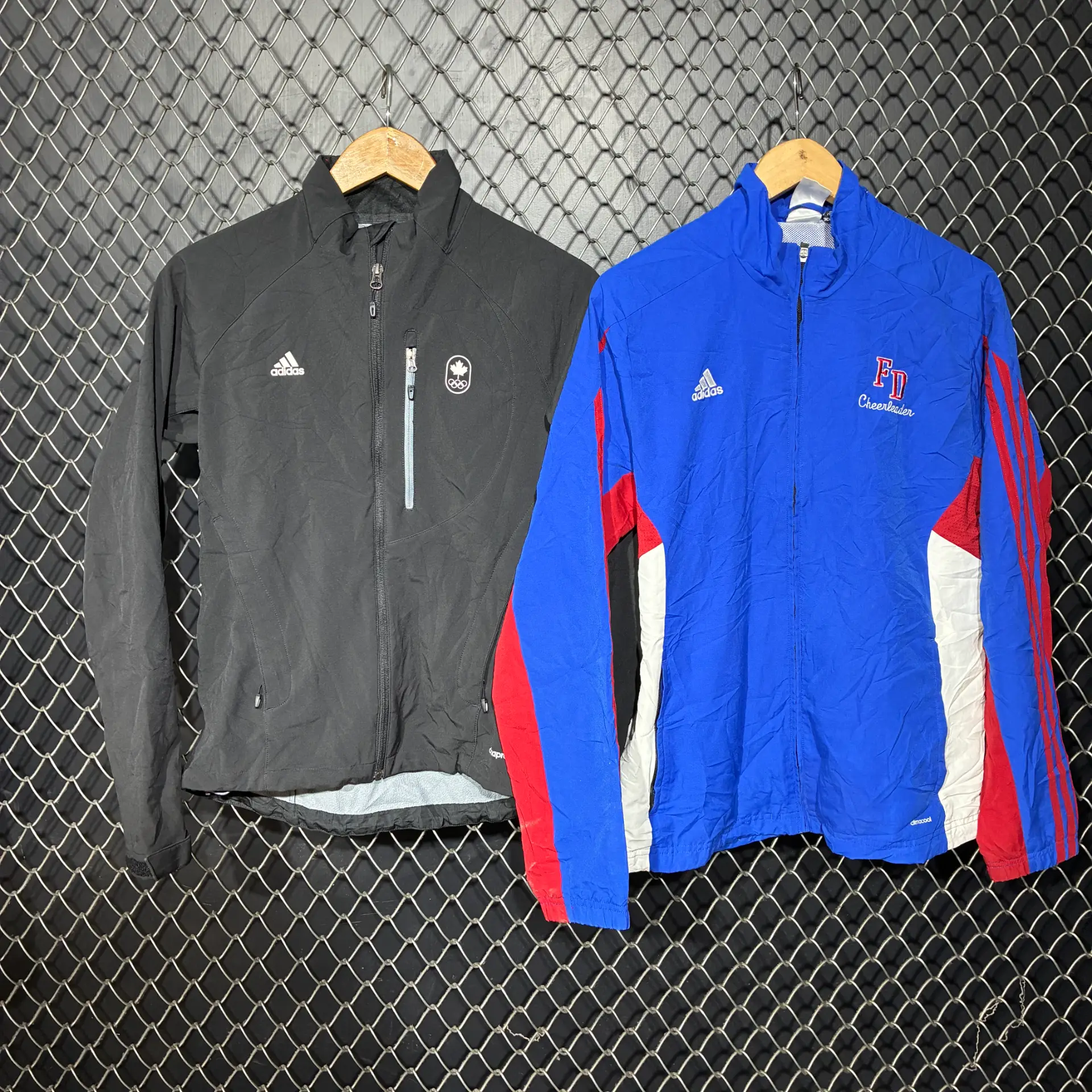 adidas e outras jaquetas de pista de marcas (fnc97..