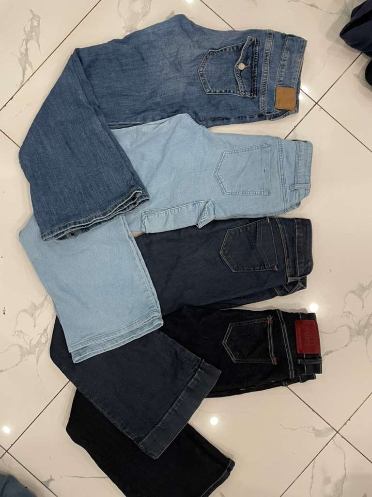 flared/bootcut jeans