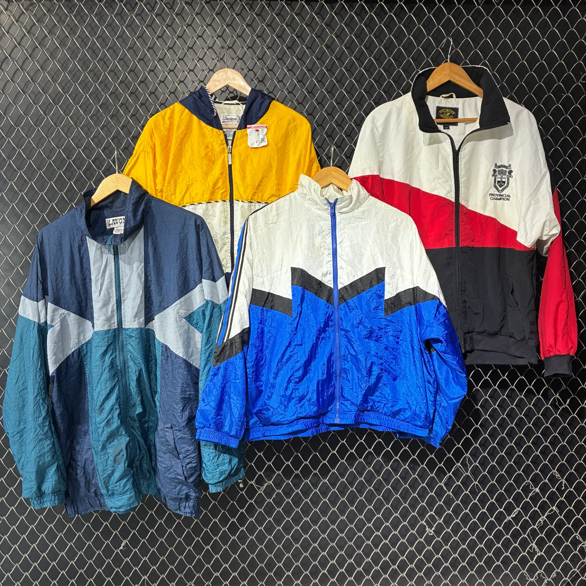 Crazy Jackets (fnc:784)