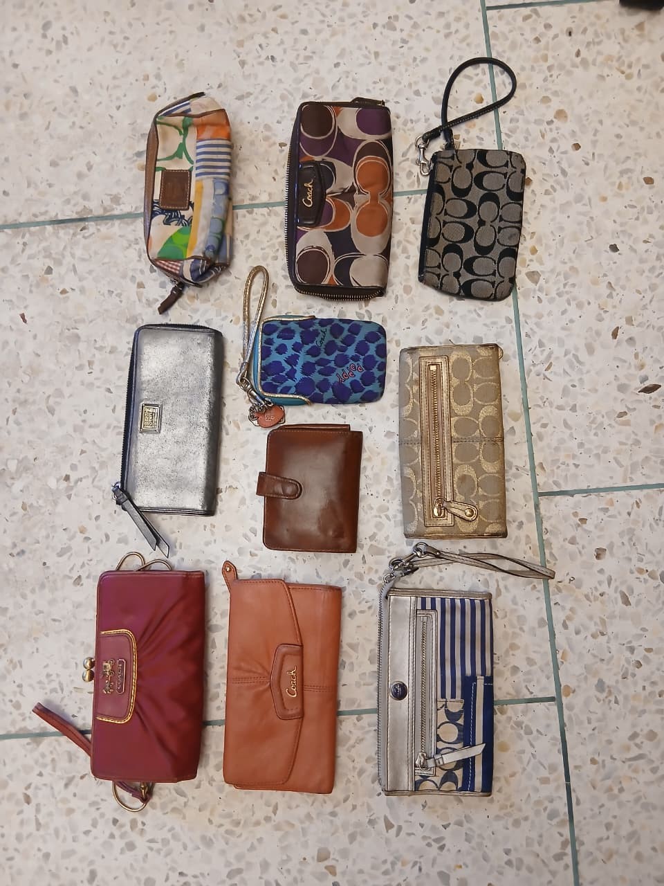 coach wallets (rr-01)