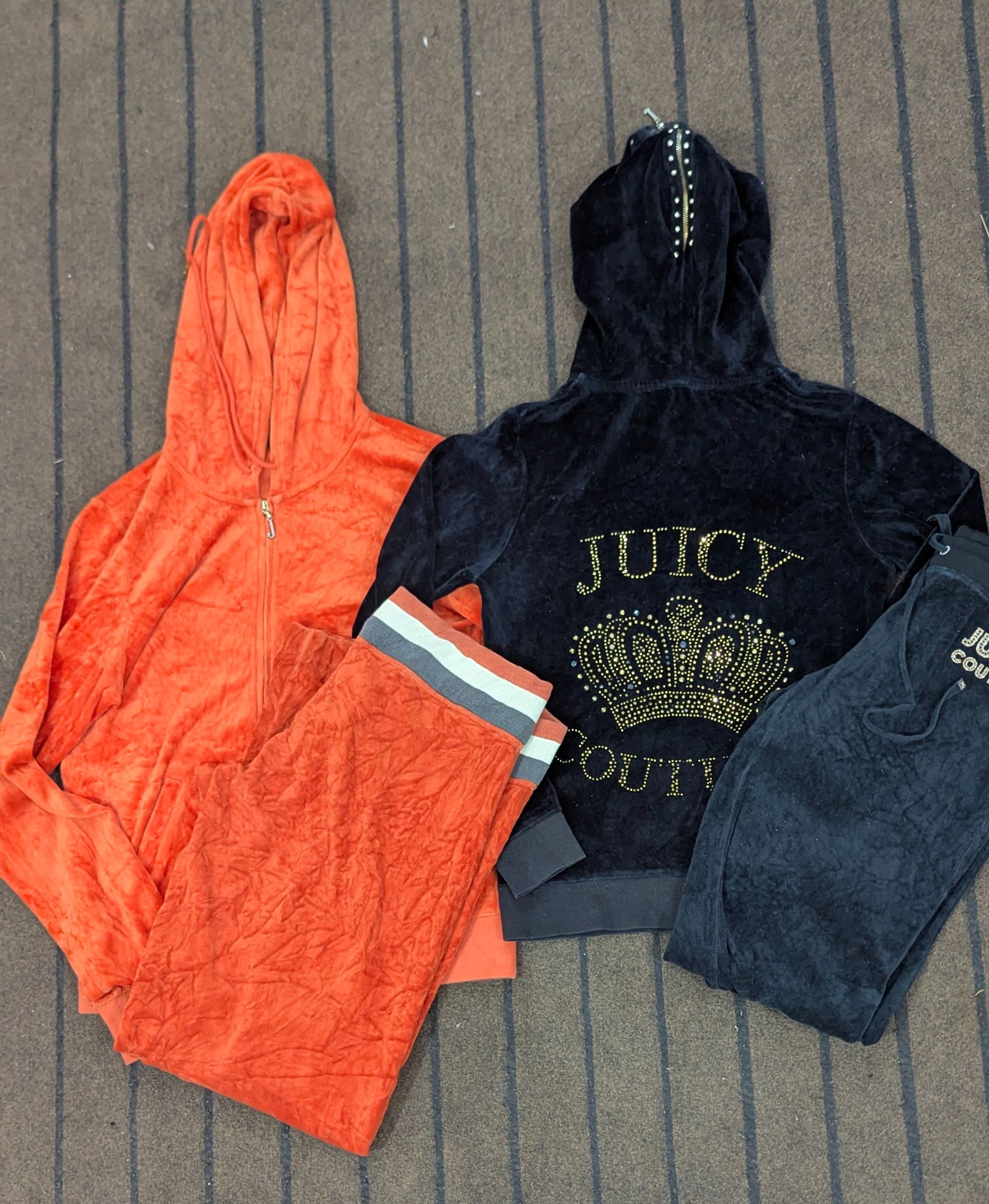 SD 292 Authentic Juicy Couture vintage tracksuit |..