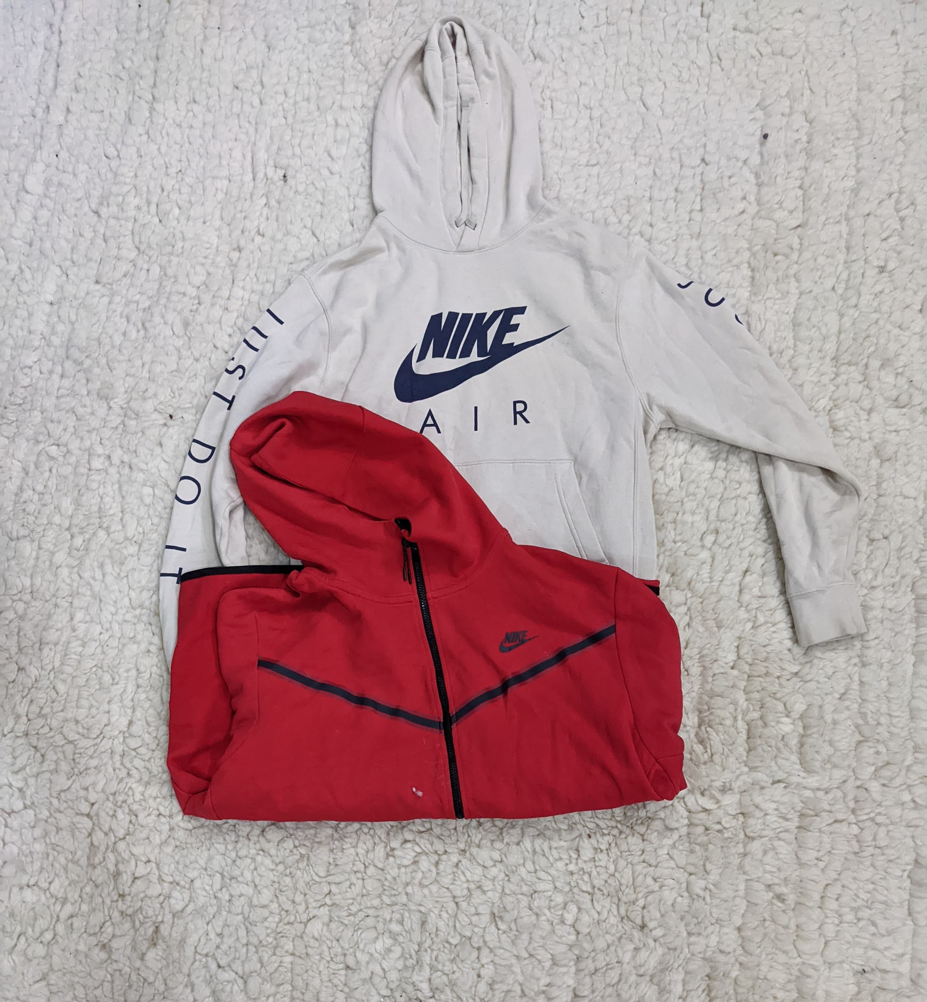 Nike Hoodie | Classic Comfort and Everyday Style
