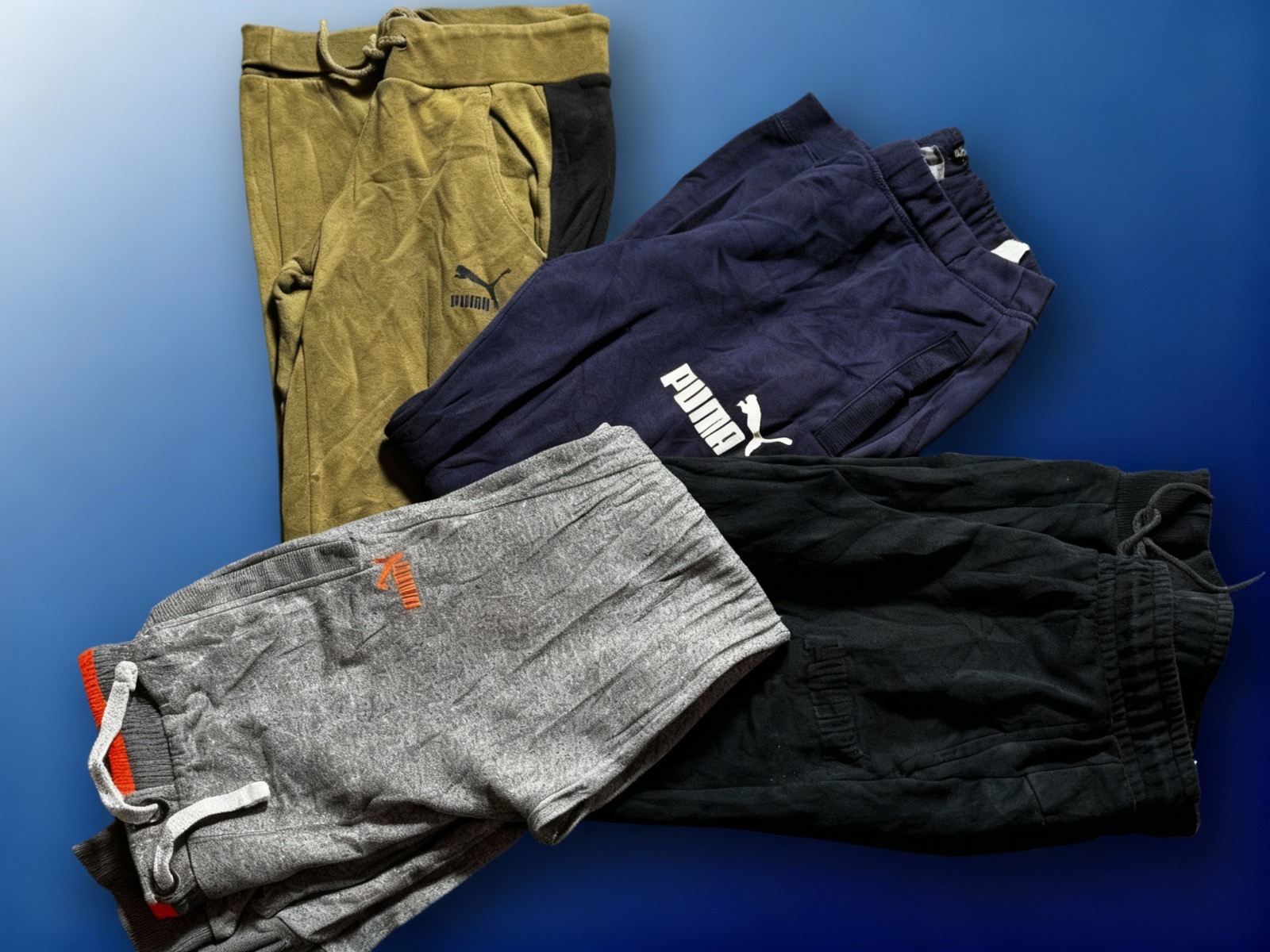 プレミアムプーマスウェットパンツ (FF 1084)