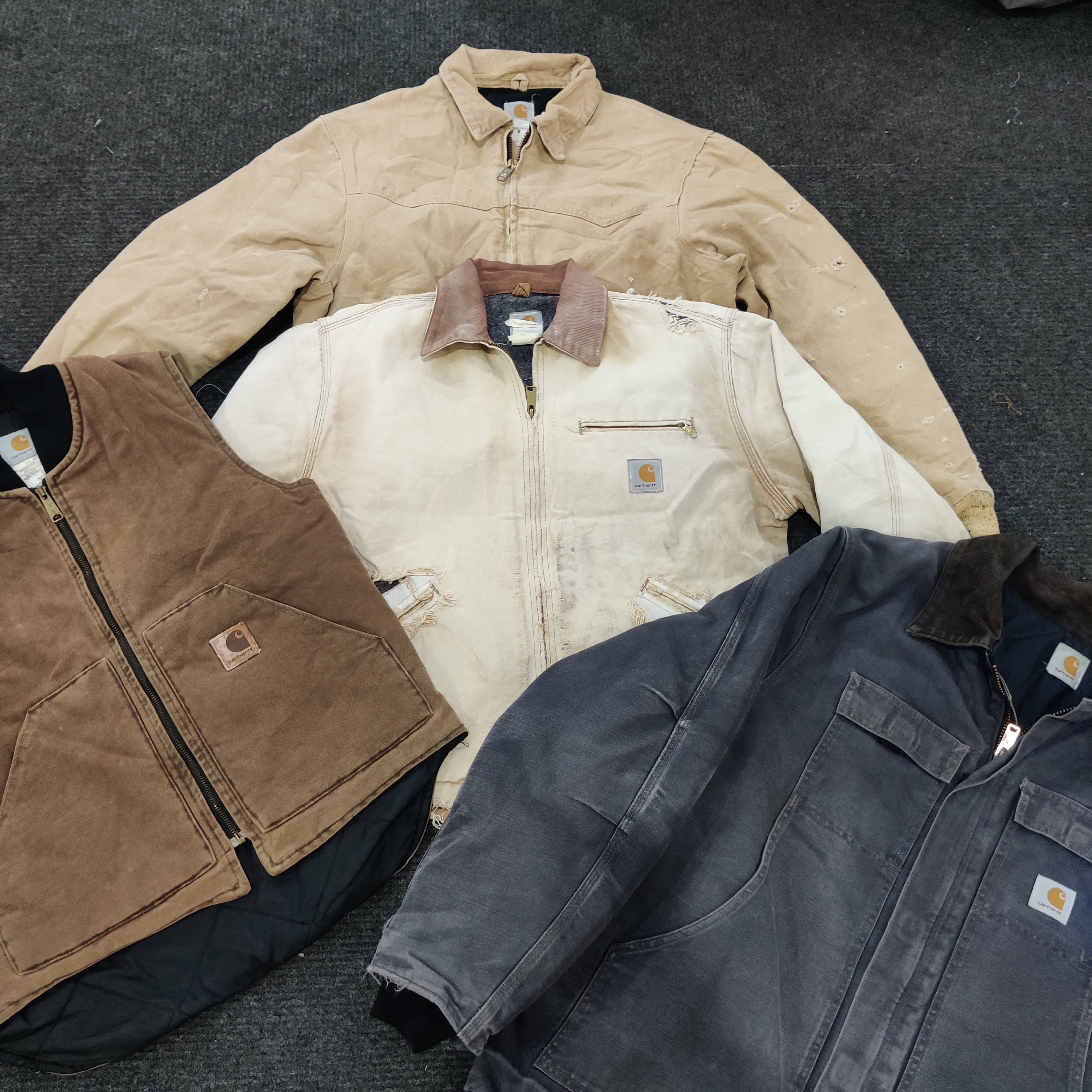 CARHARTT WORKWEAR JACKETS