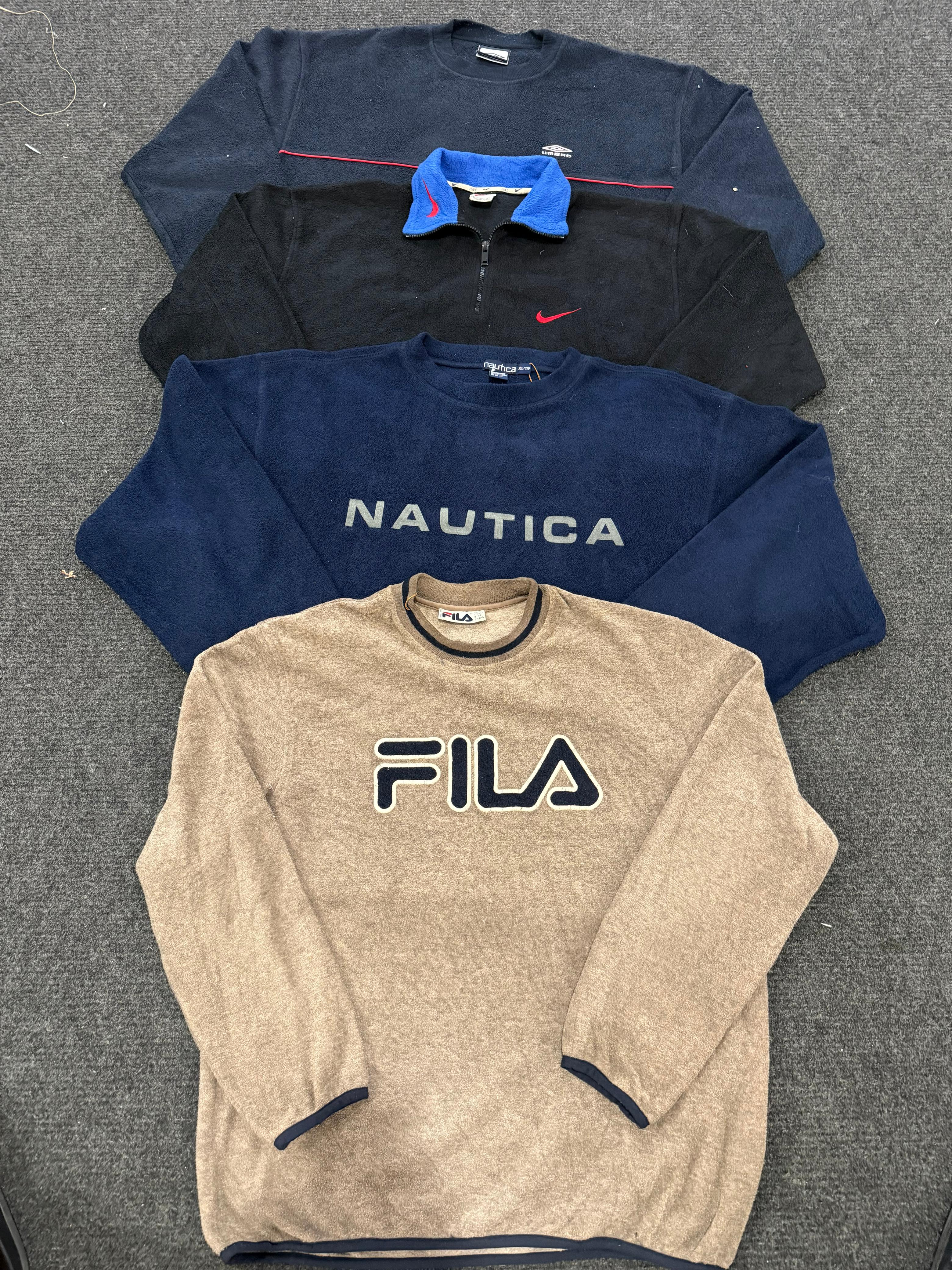 VINTAGE AND BRANDED FLEECE