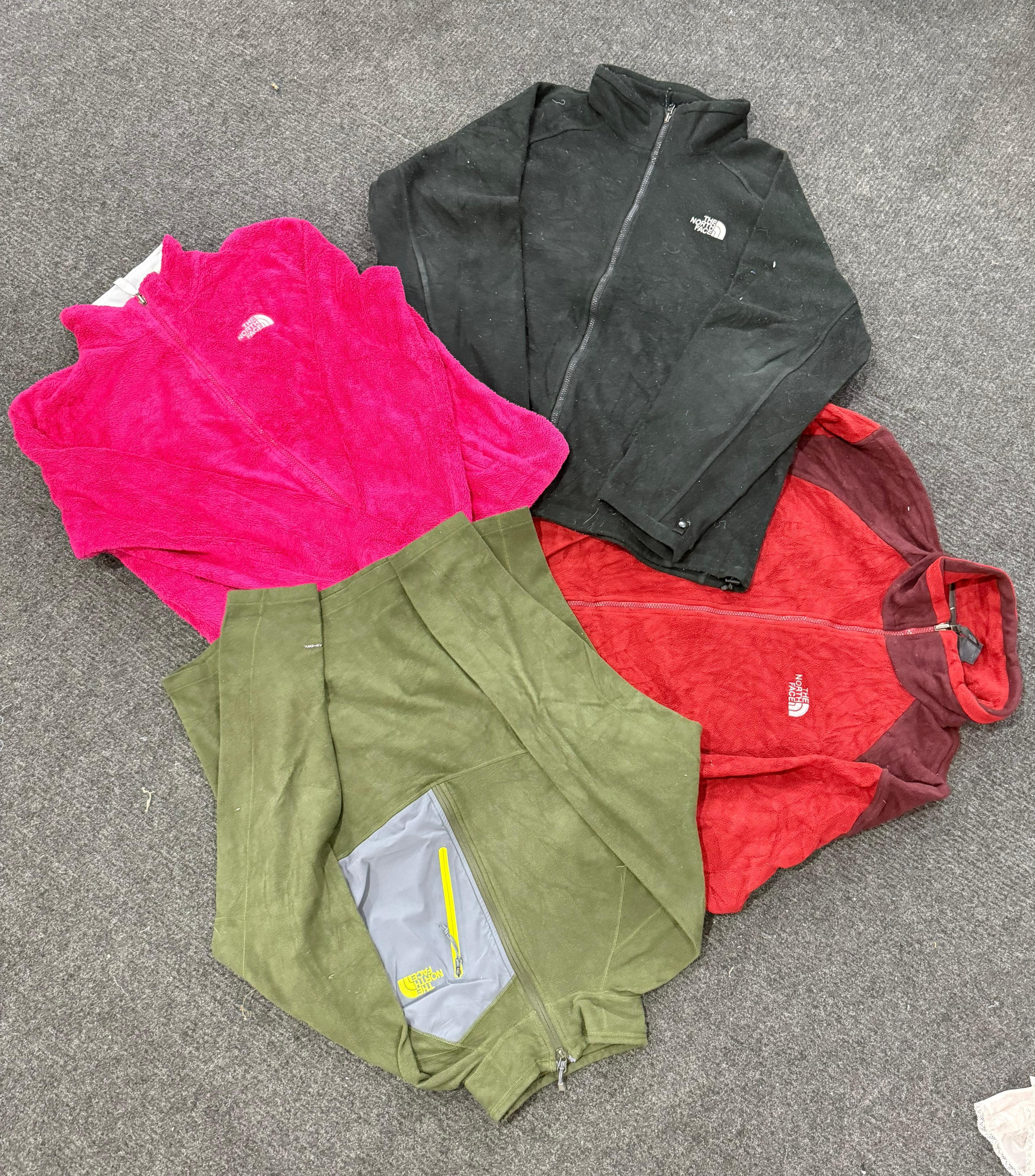 THE NORTH FACE FLEECEPULLIS