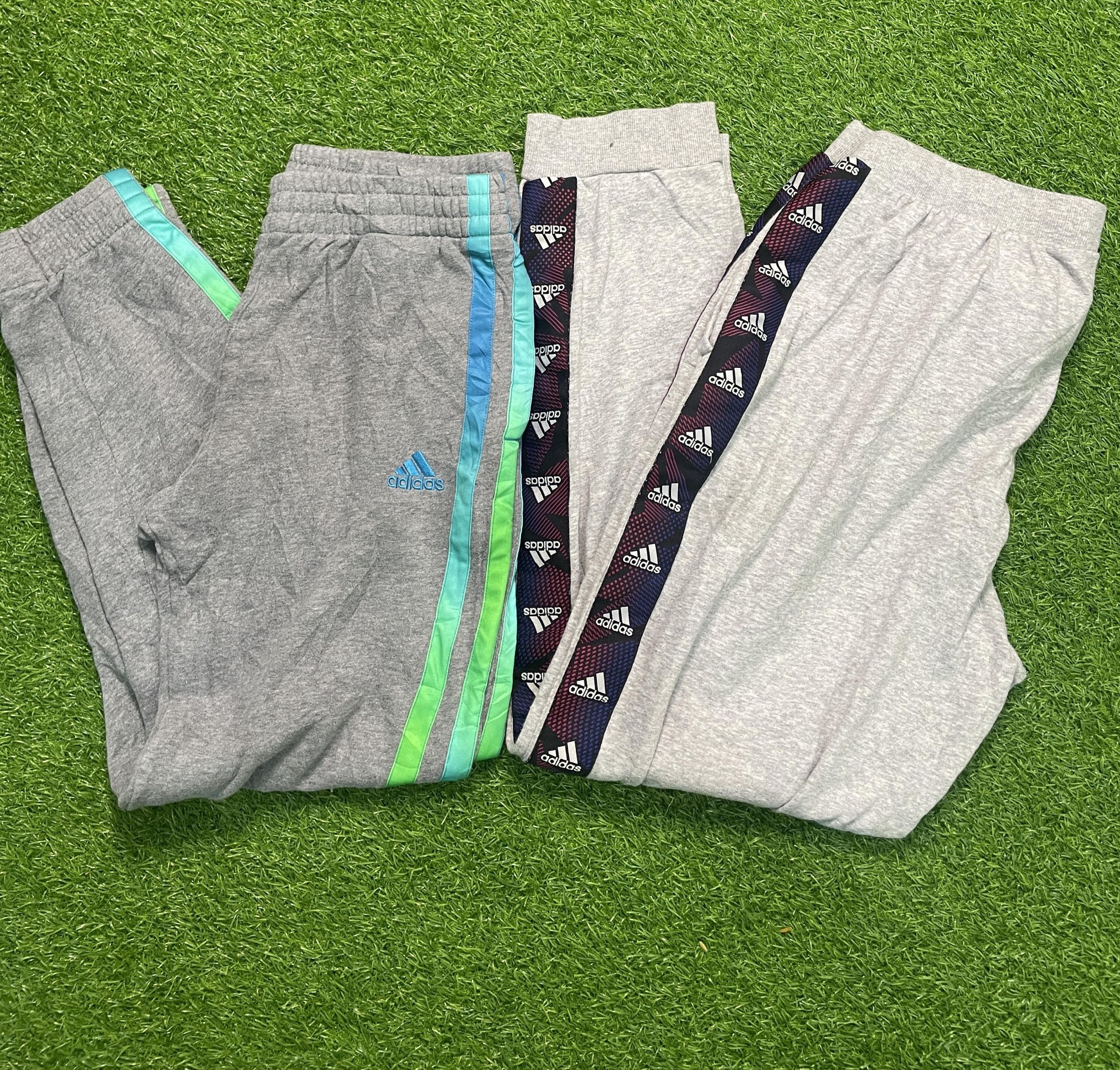 av-1426 adidas sweatpants