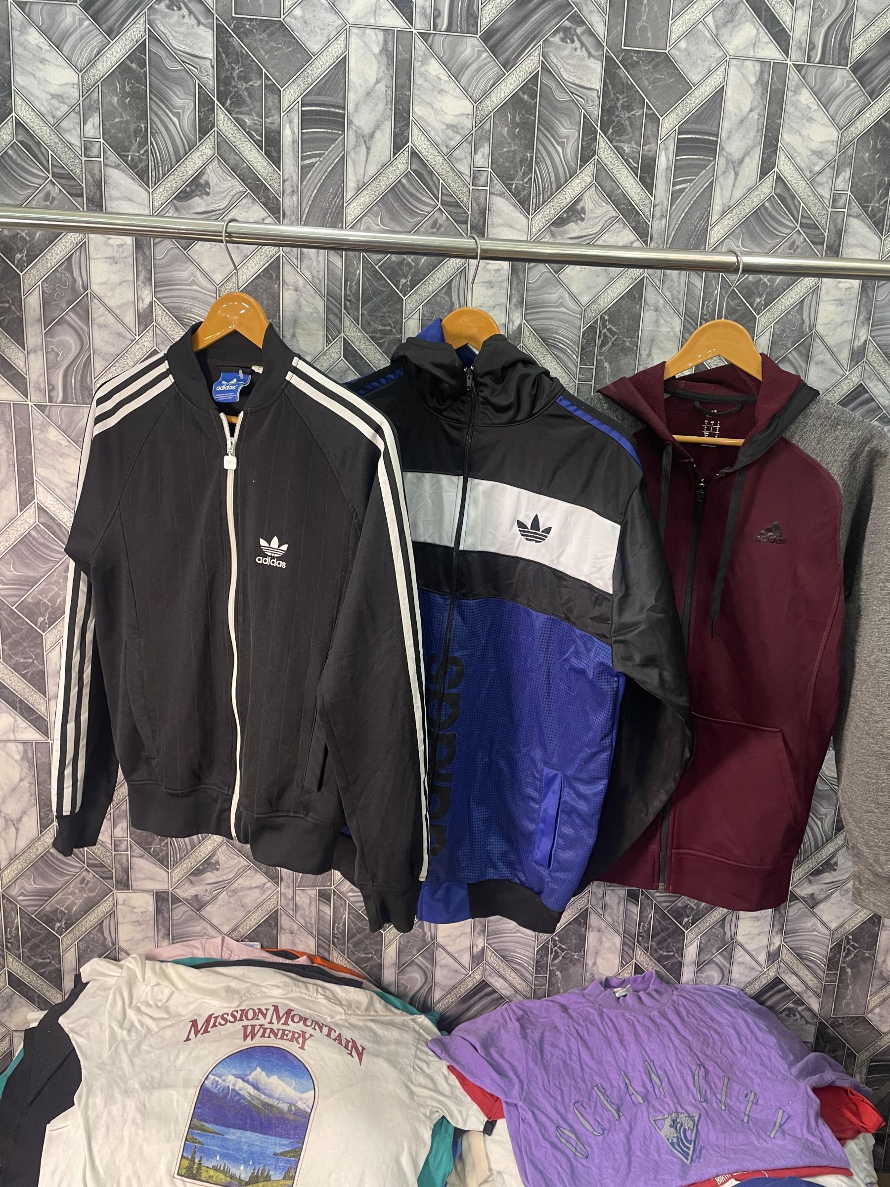 av-1423 adidas mix jackets