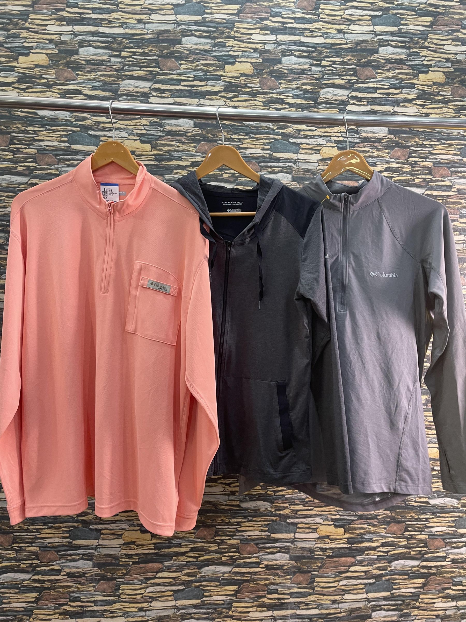 av-1431 columbia t-shirts l/s & 1/4 zippers