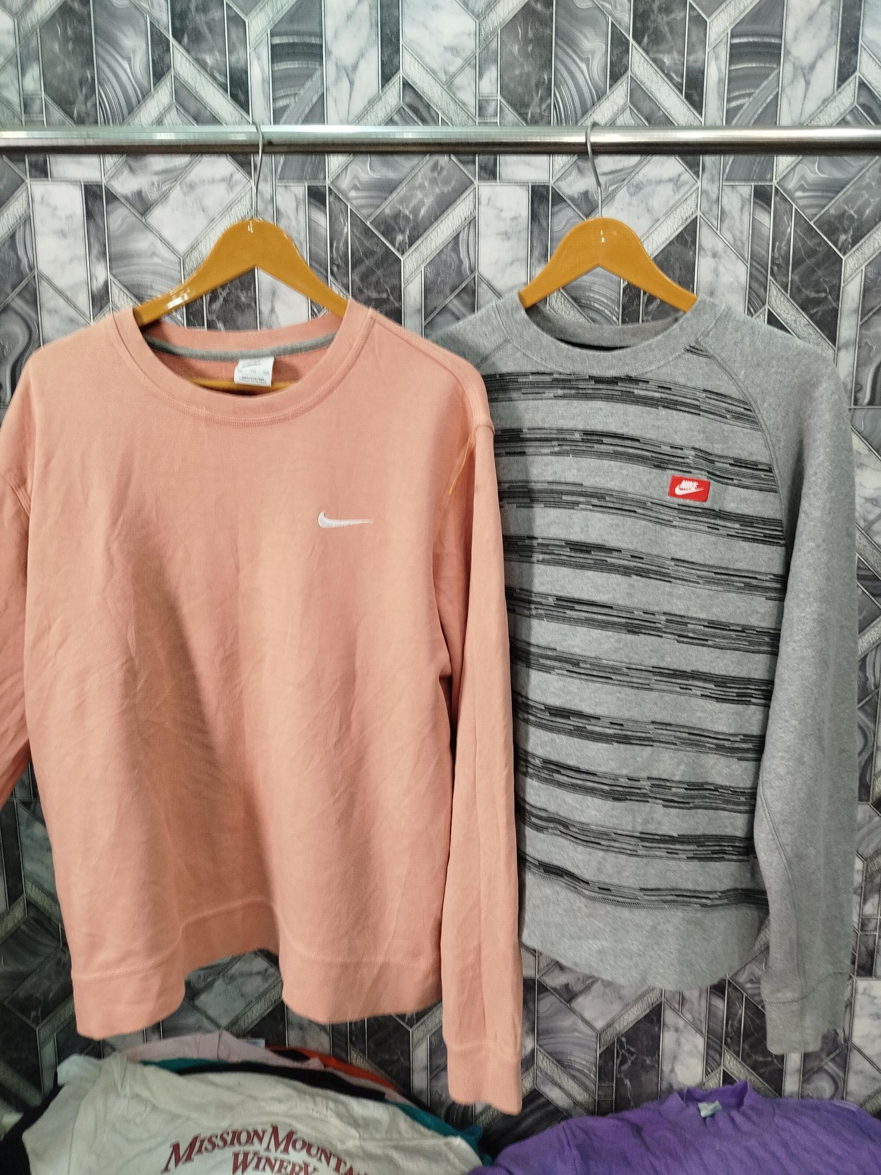 av-1437 nike sweatshirts & hoodies