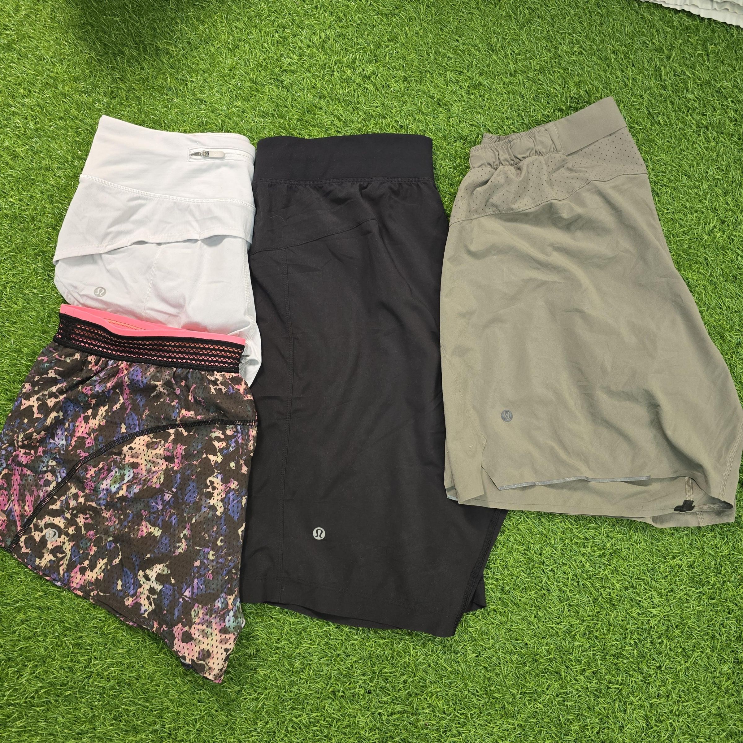 av-1443 lululemon shorts