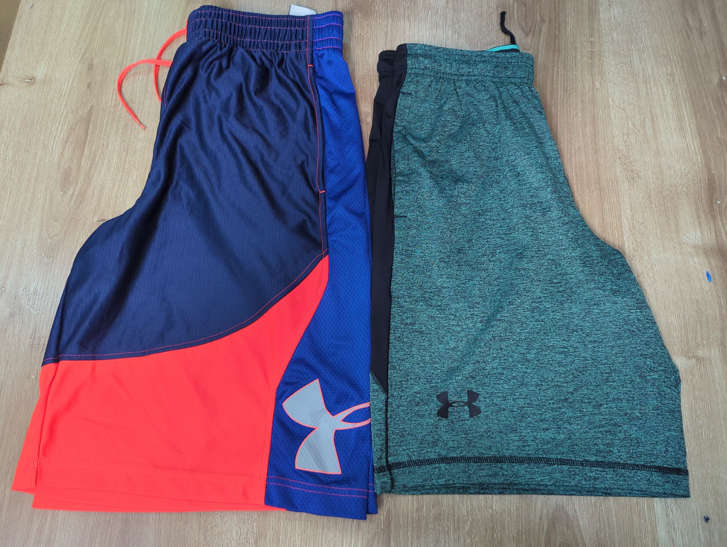av-1522 under armour shorts