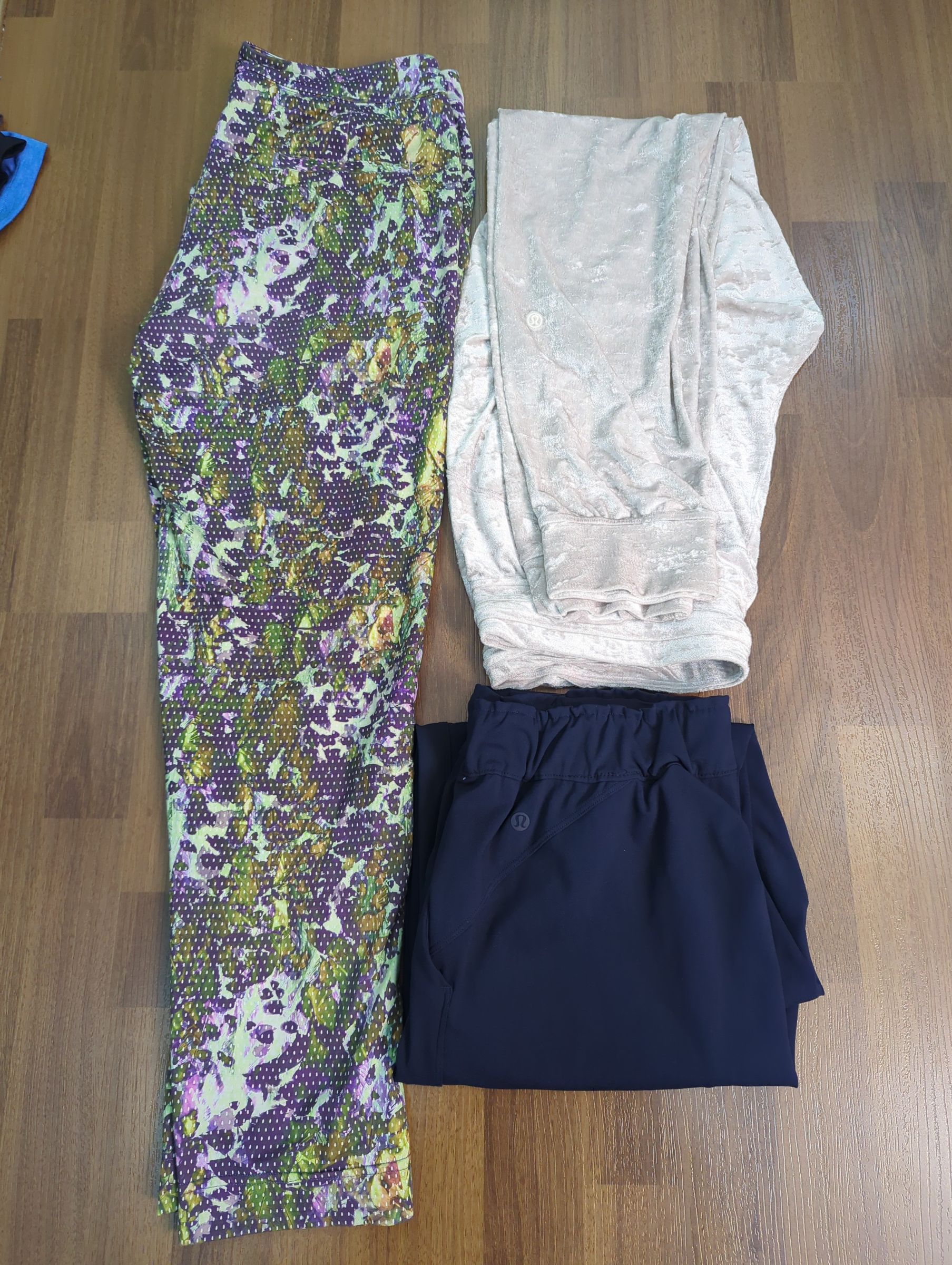 av-1545 lululemon trouser