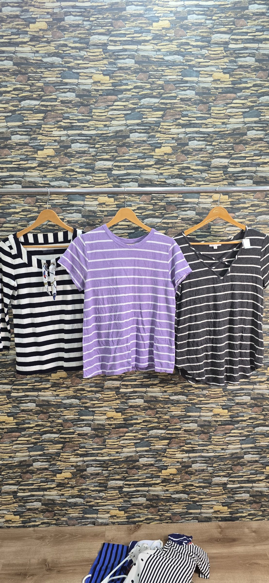 av-1575 unbranded ladies patern | illustration t-shirts l/s & s/s