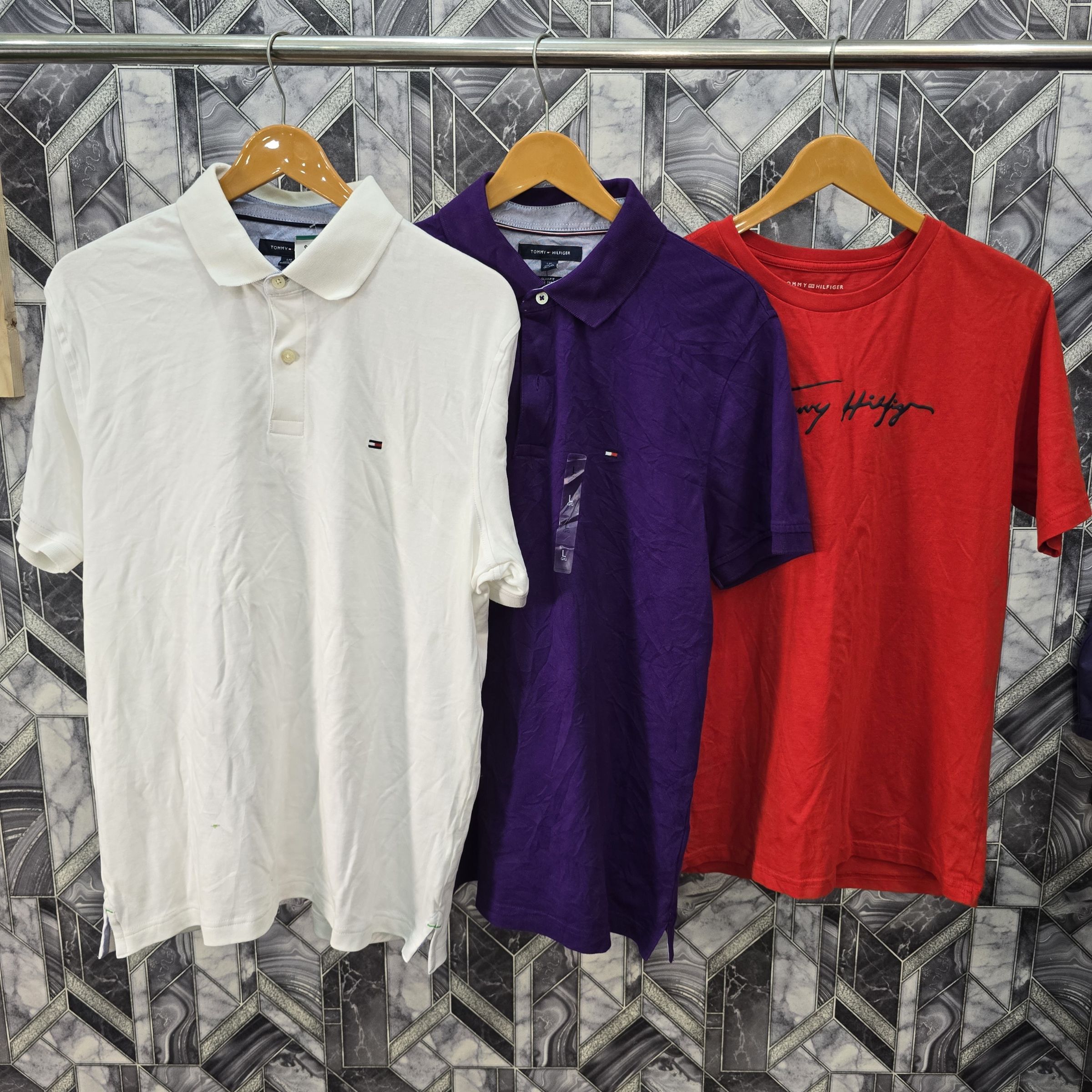 av-1584 tommy hilfiger t-shirts s/s