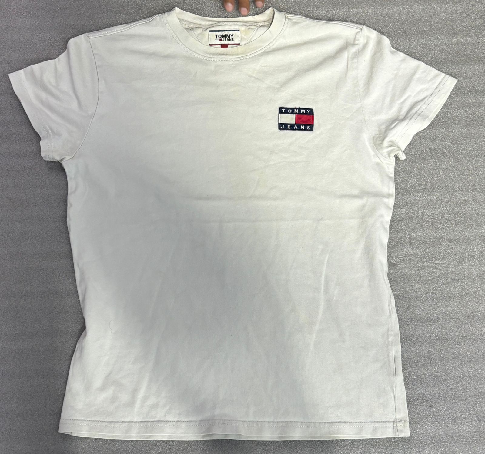tommy hilfiger t-shirts 10 pc (03120)