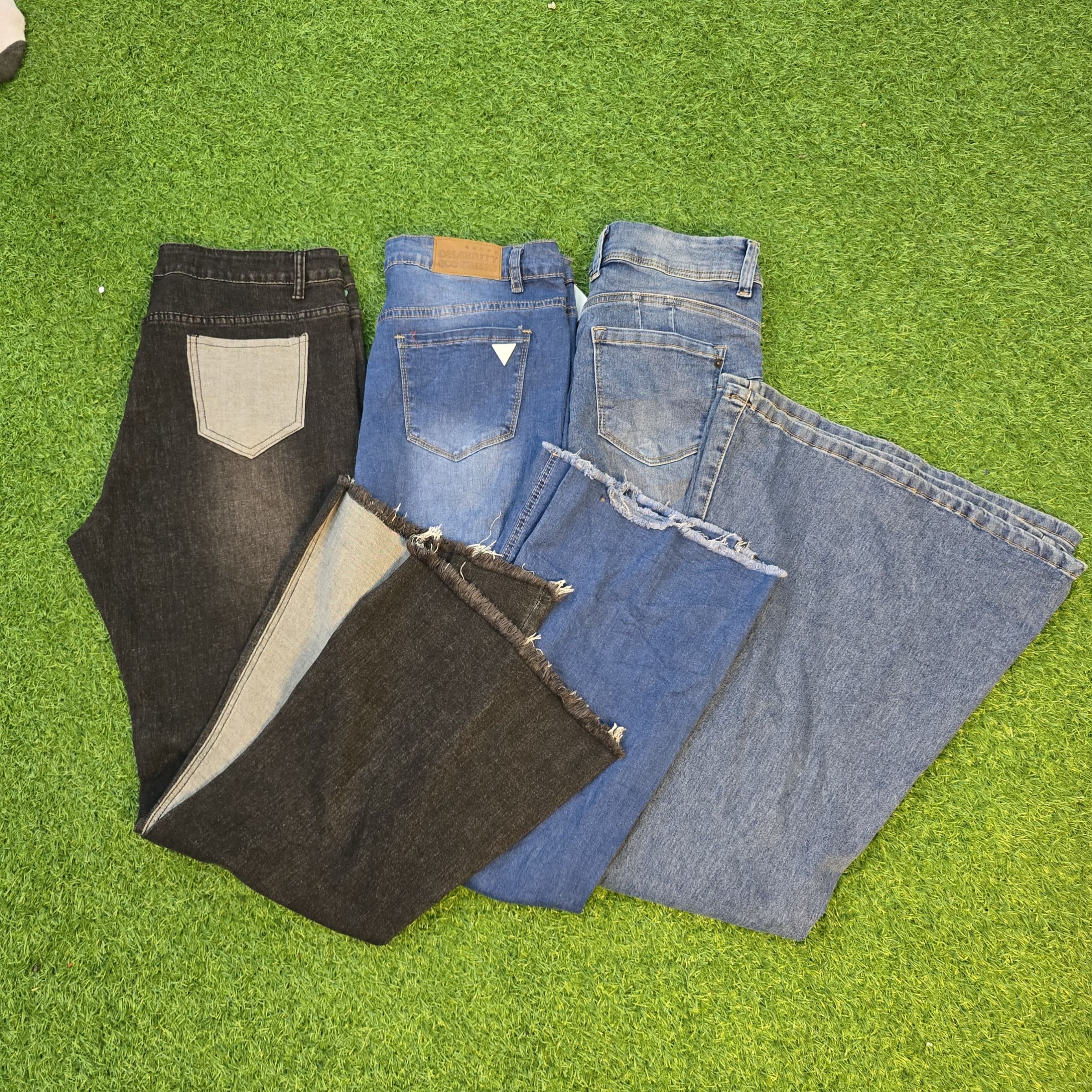 av-1374 unbranded flare jeans