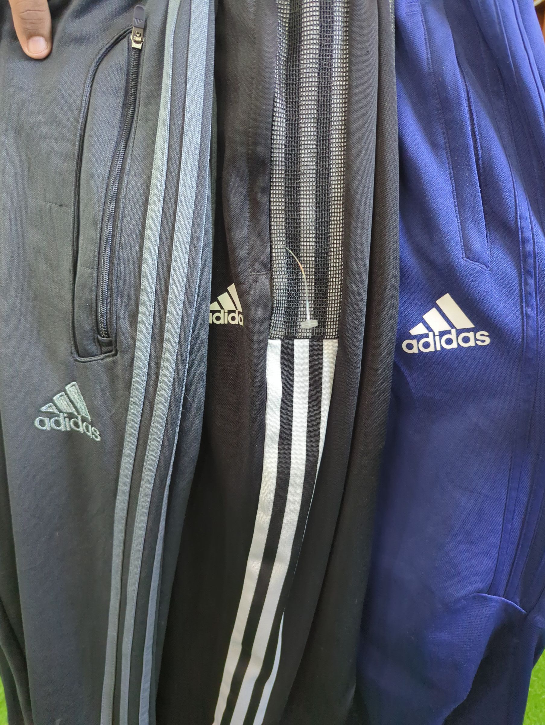 av-1717 adidas track pants