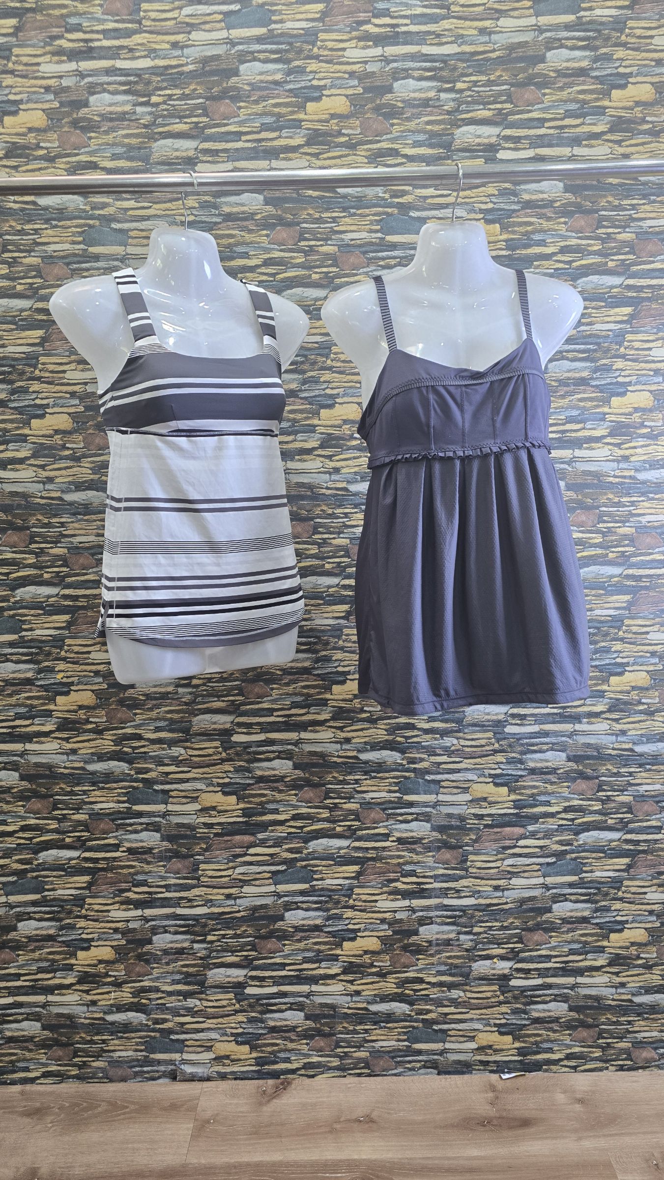 av-1742 lululemon tank tops