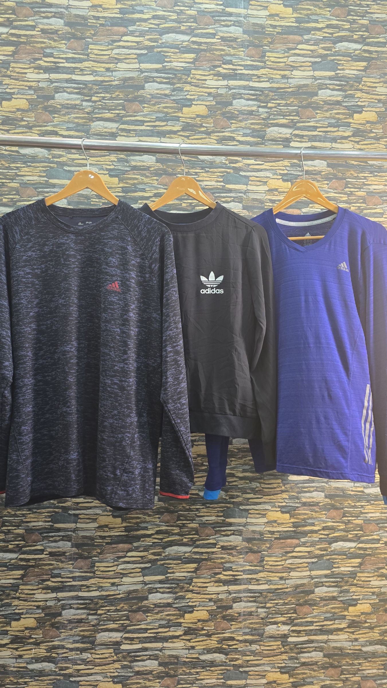 av-1740 adidas t-shirts l/s