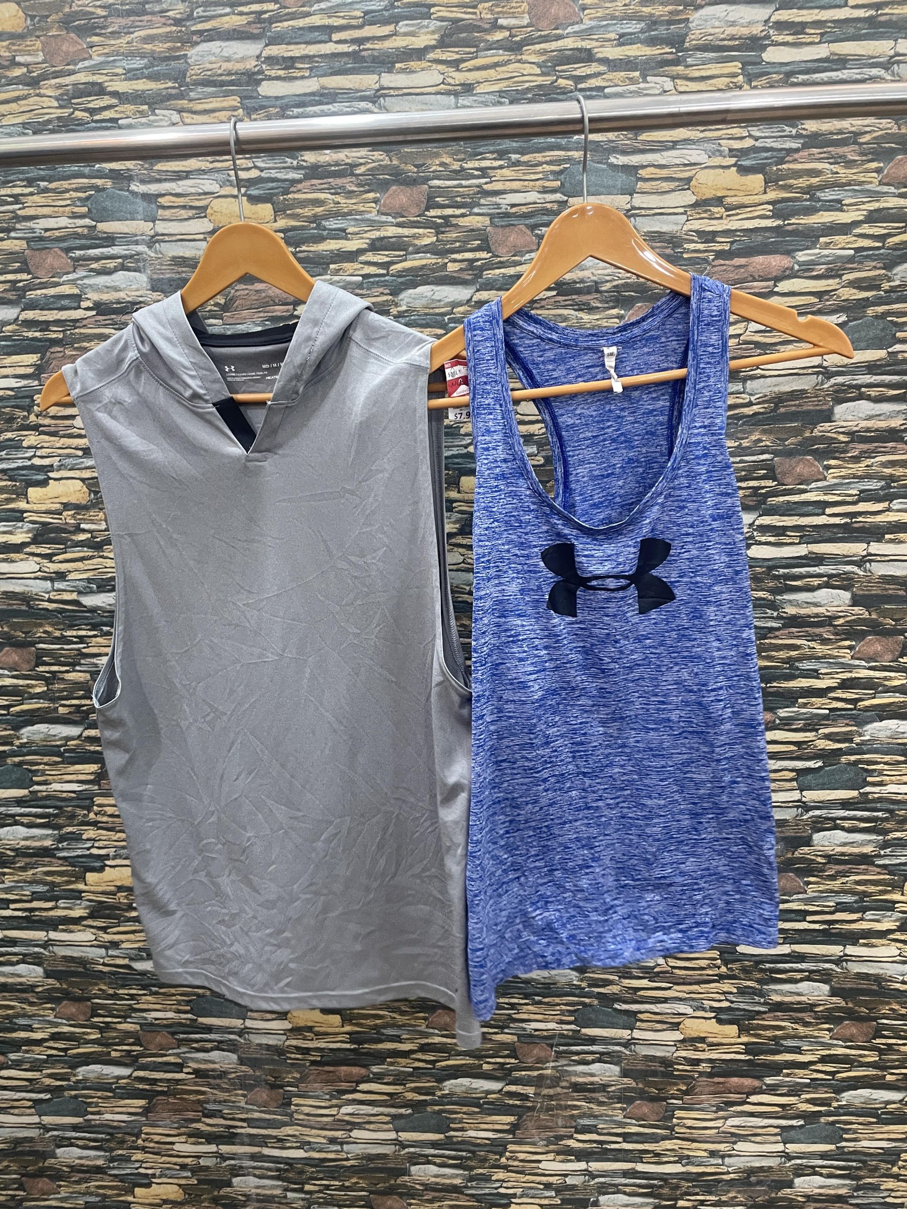 av-1768 under armour tank tops