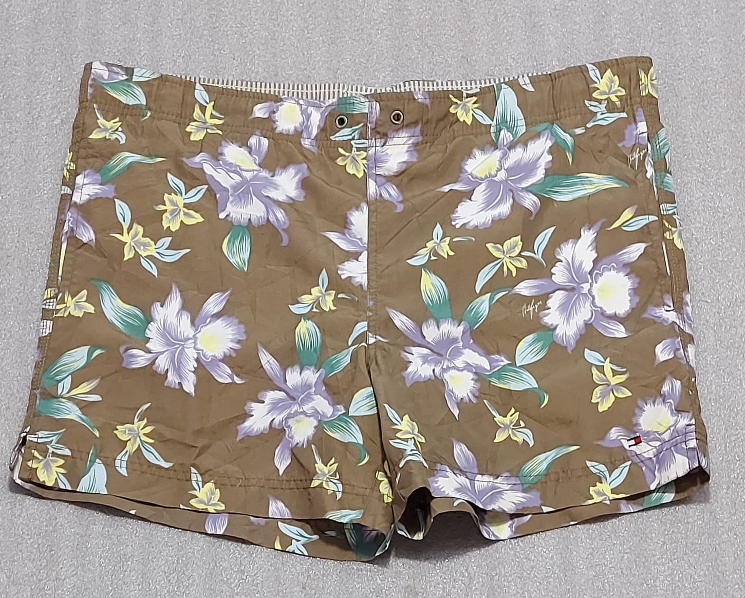 tommy hilfiger shorts 10 pc (03237)