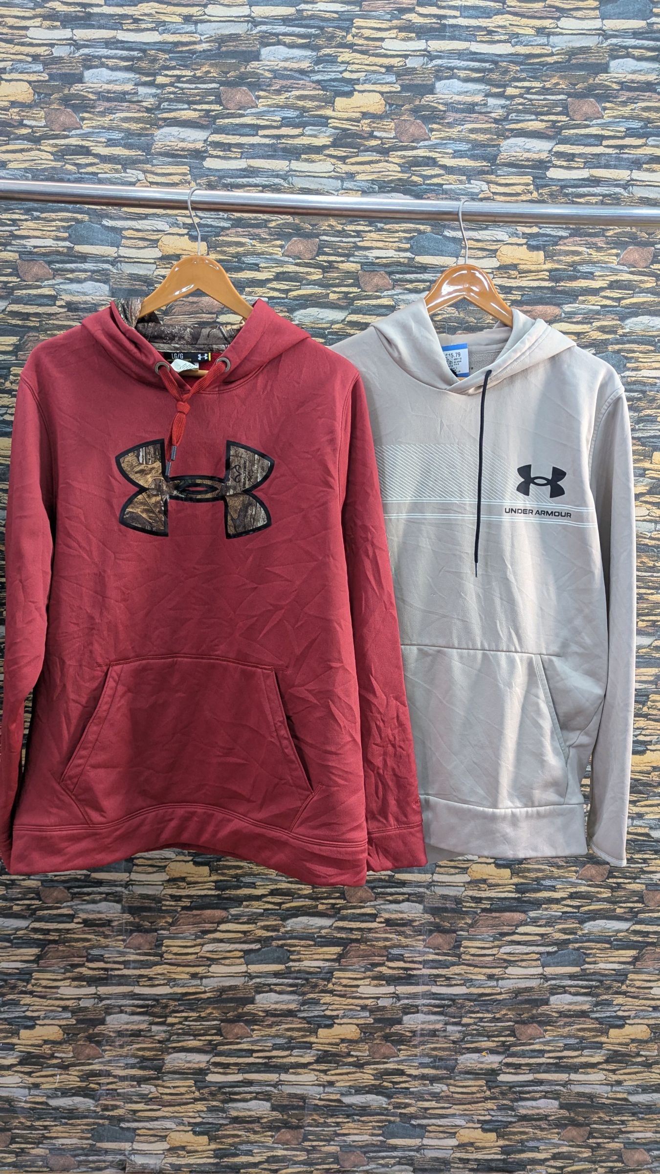 av-1823 under armour hoodies