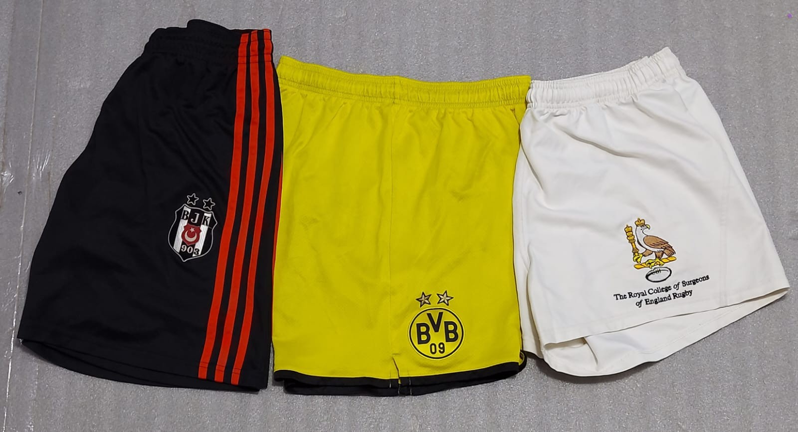 football shorts 15 pc (03246)