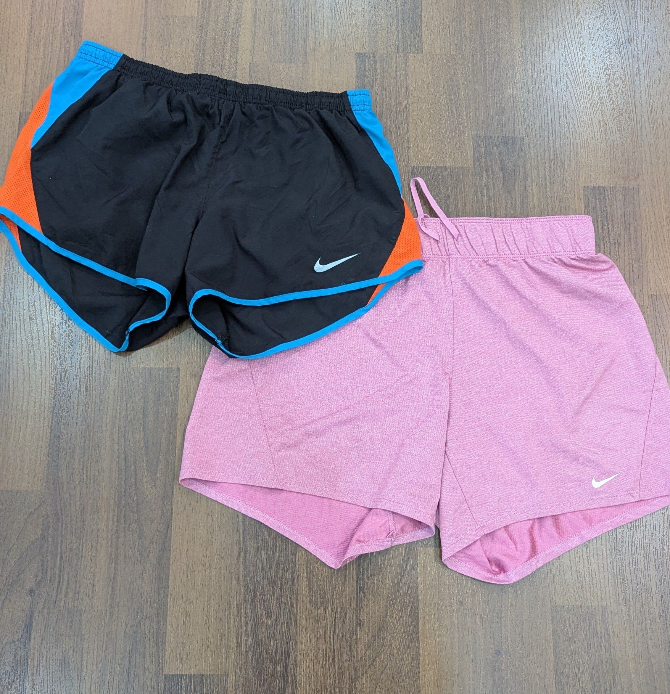 av-1835 nike shorts