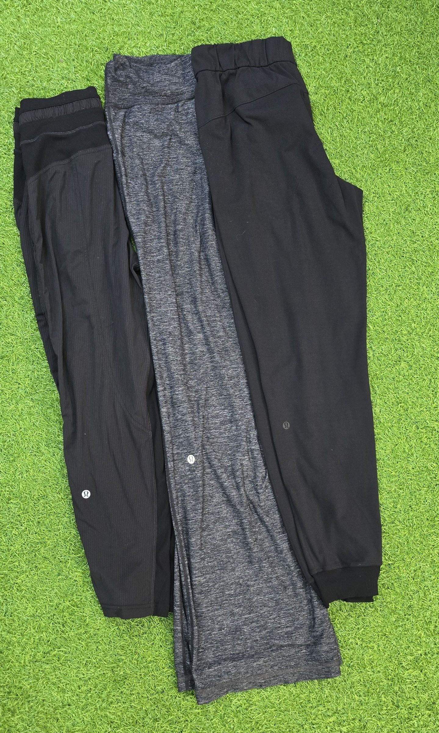 av-1846 lululemon trousers
