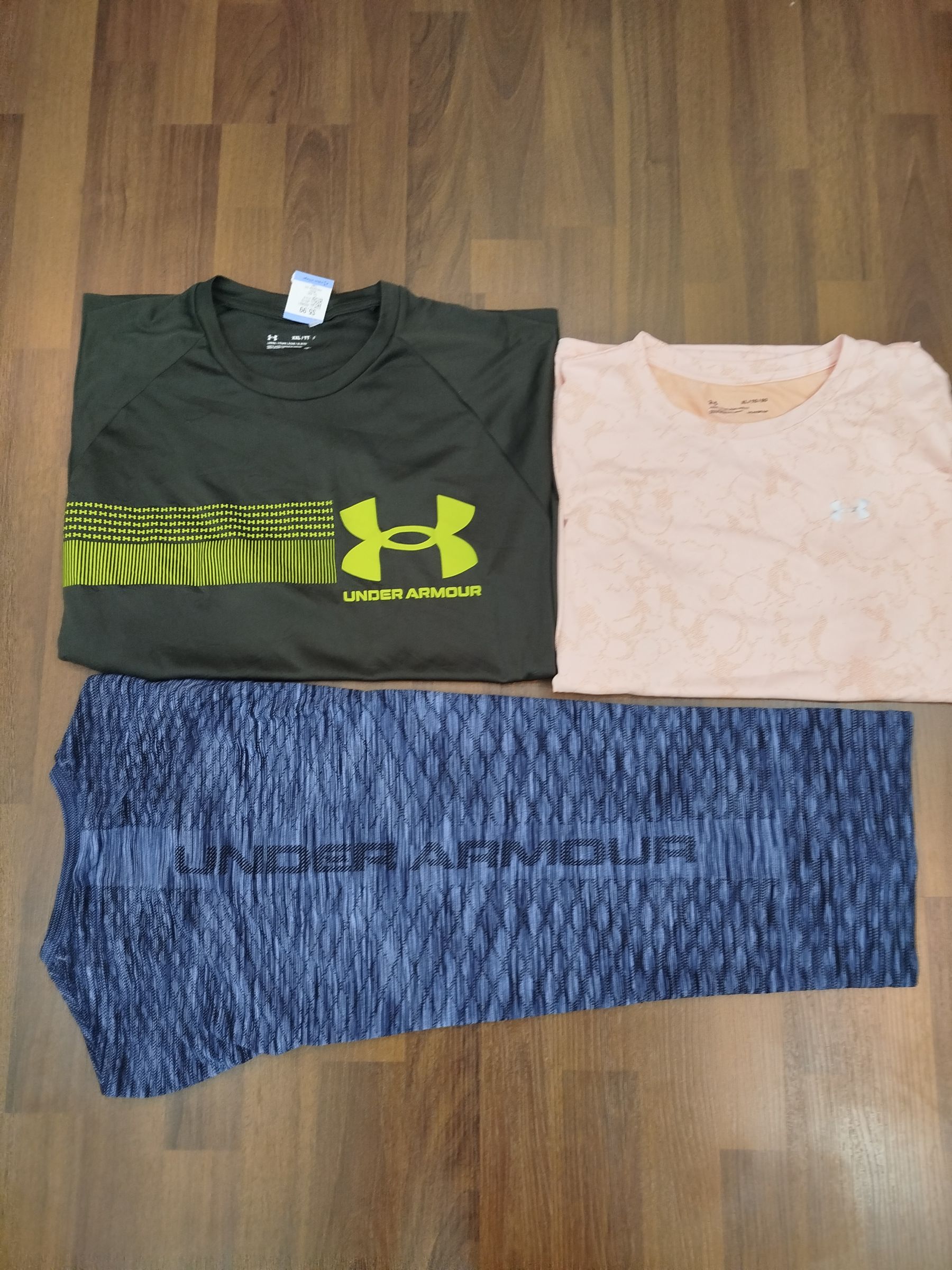 av-1872 under armour t-shirts s/s