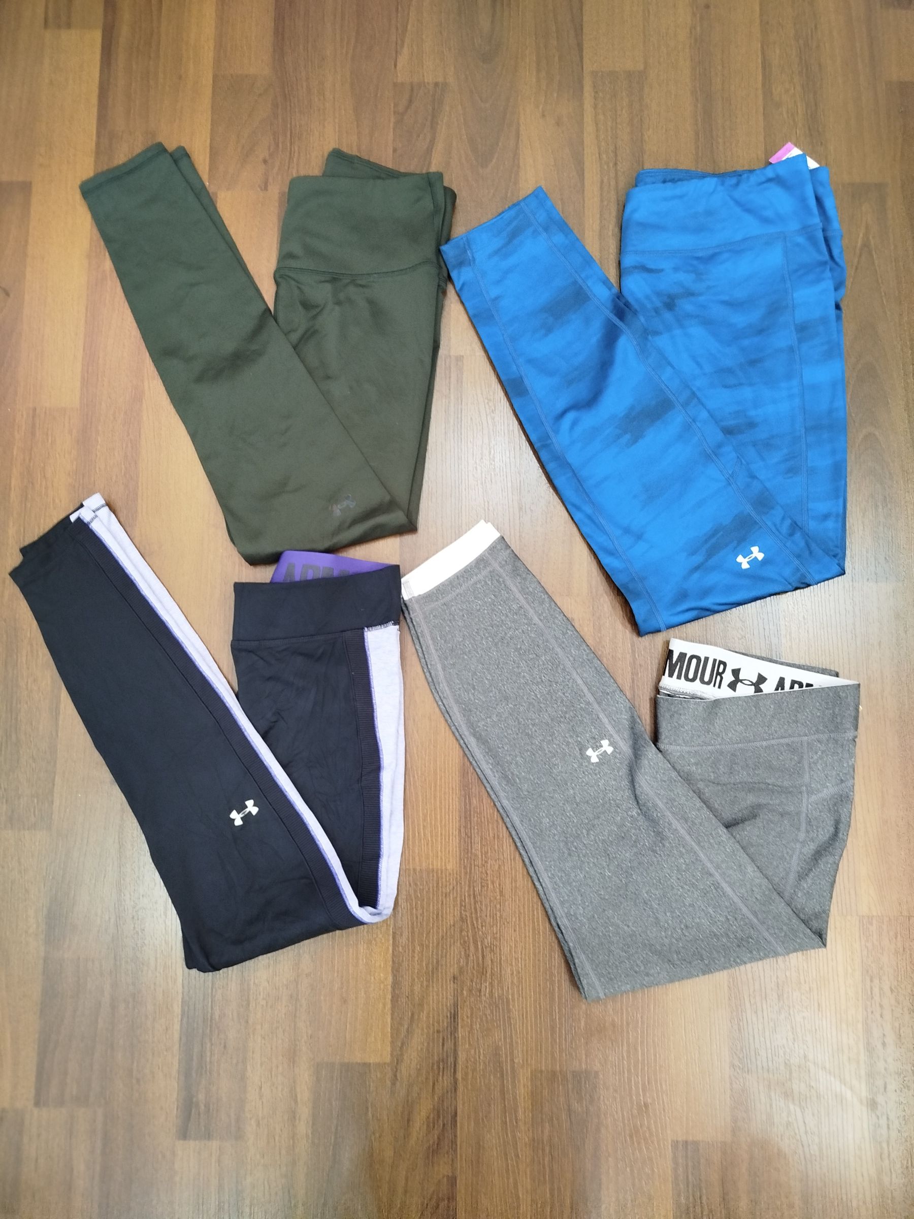 av-1873 under armour leggings