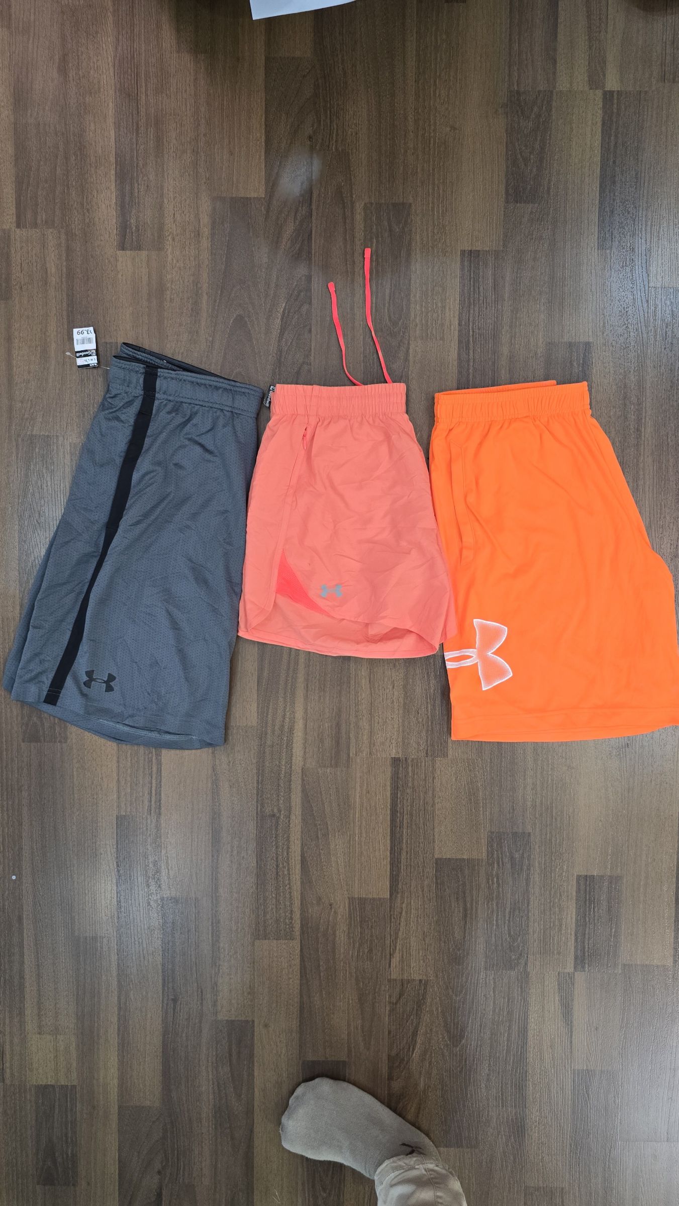 av-1900 under armour shorts