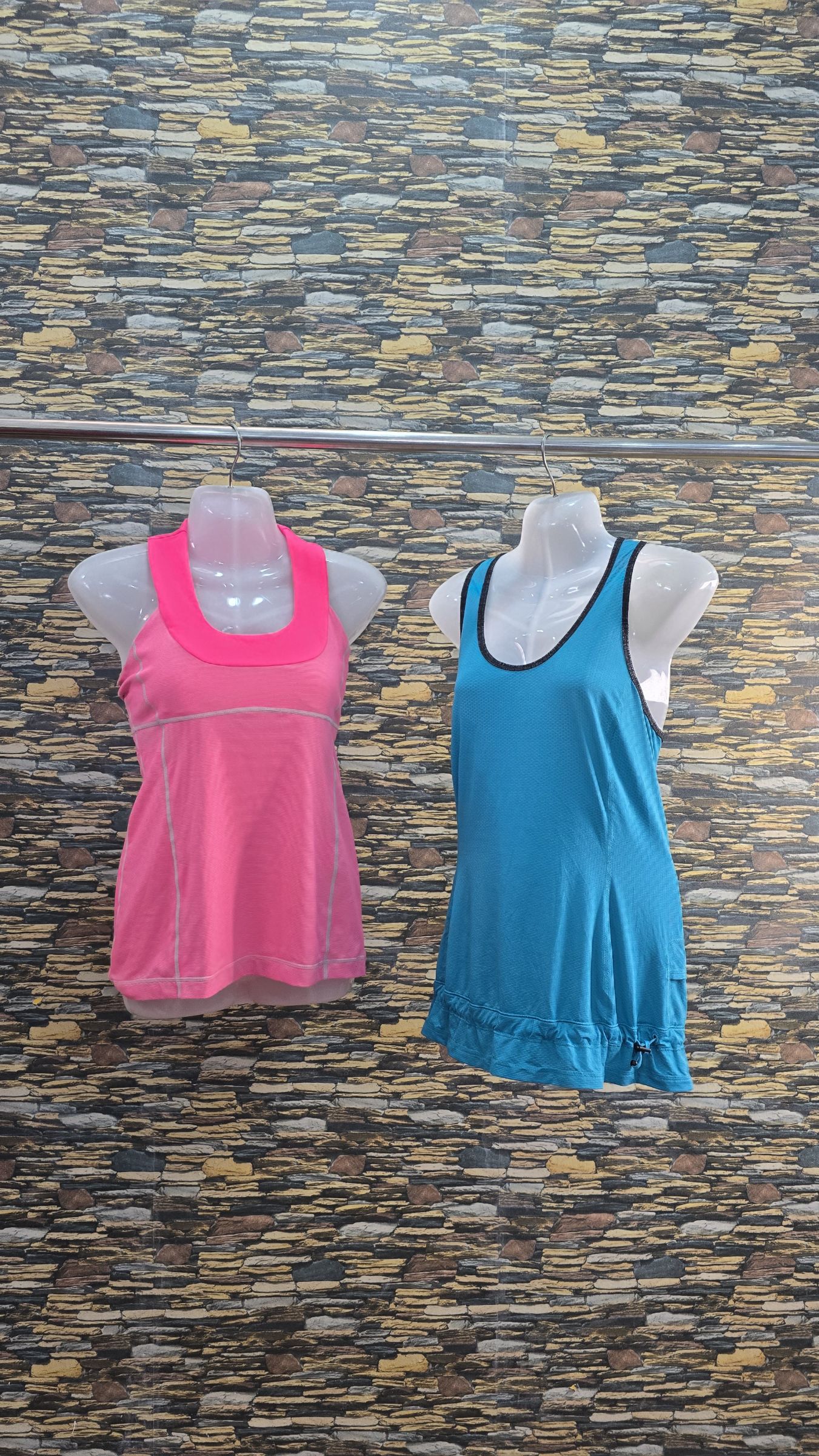 av-1910 lululemon tank tops