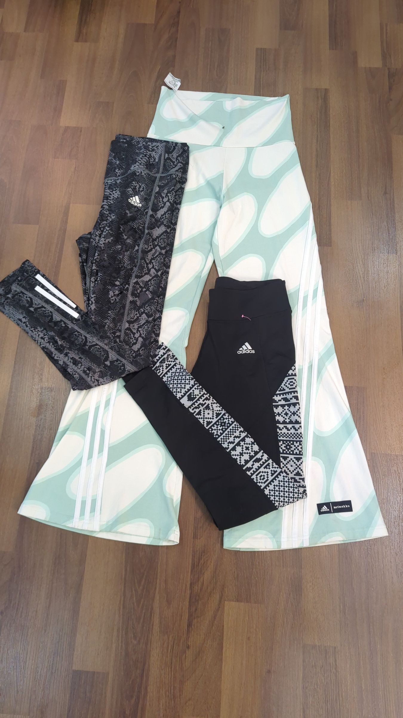 av-1920 adidas legging