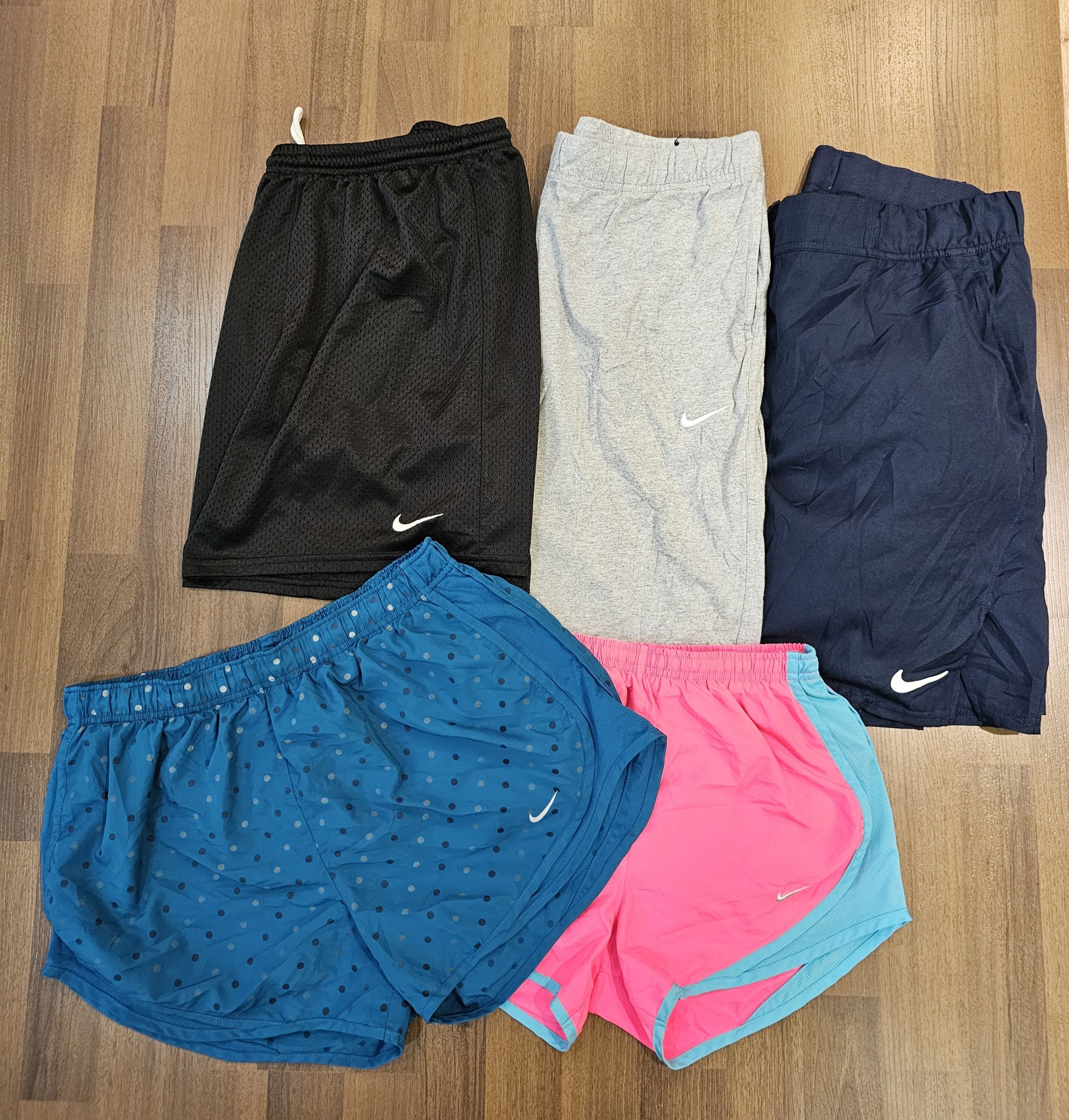 av-2028 nike shorts