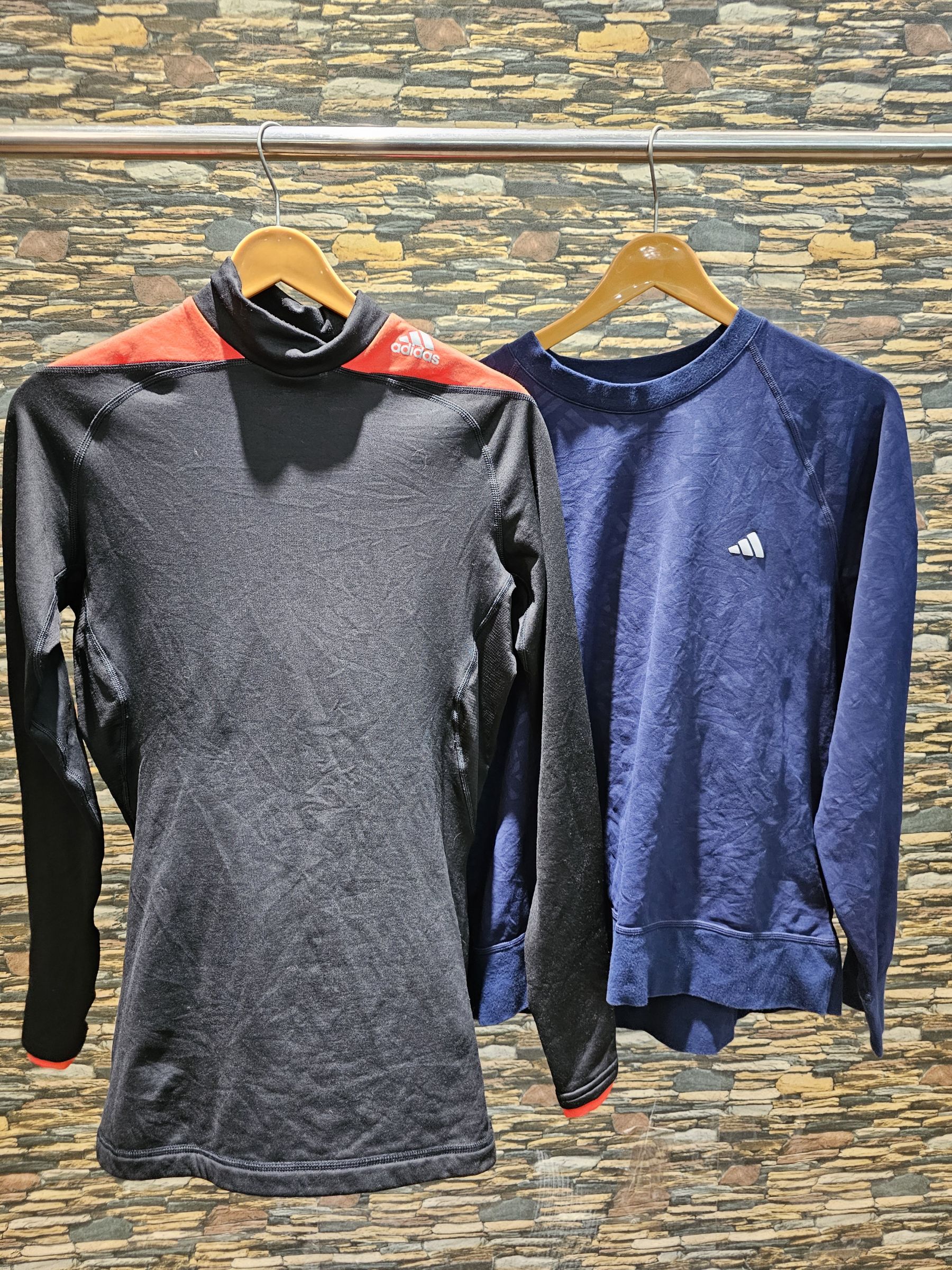 av-2065 adidas sweatshirts