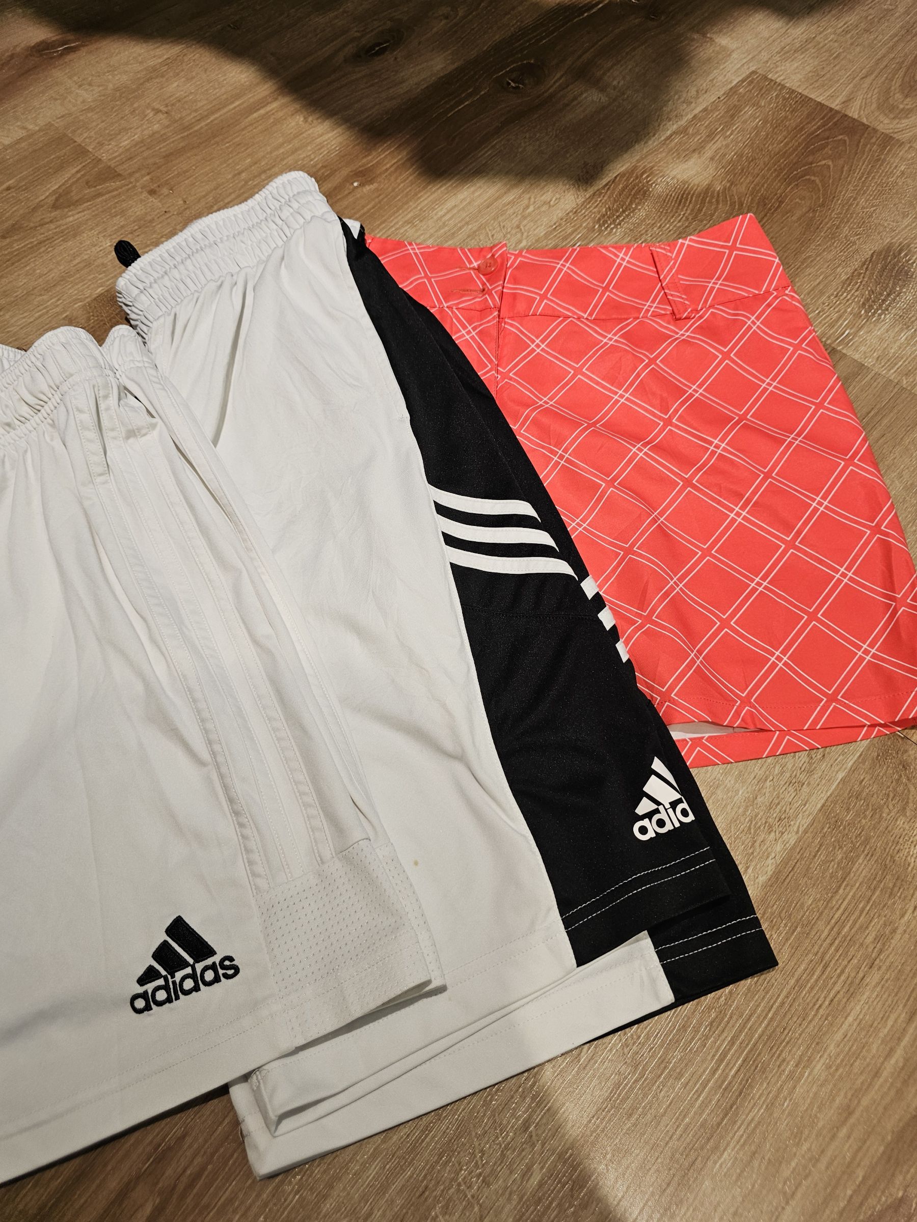 av-2061 adidas shorts