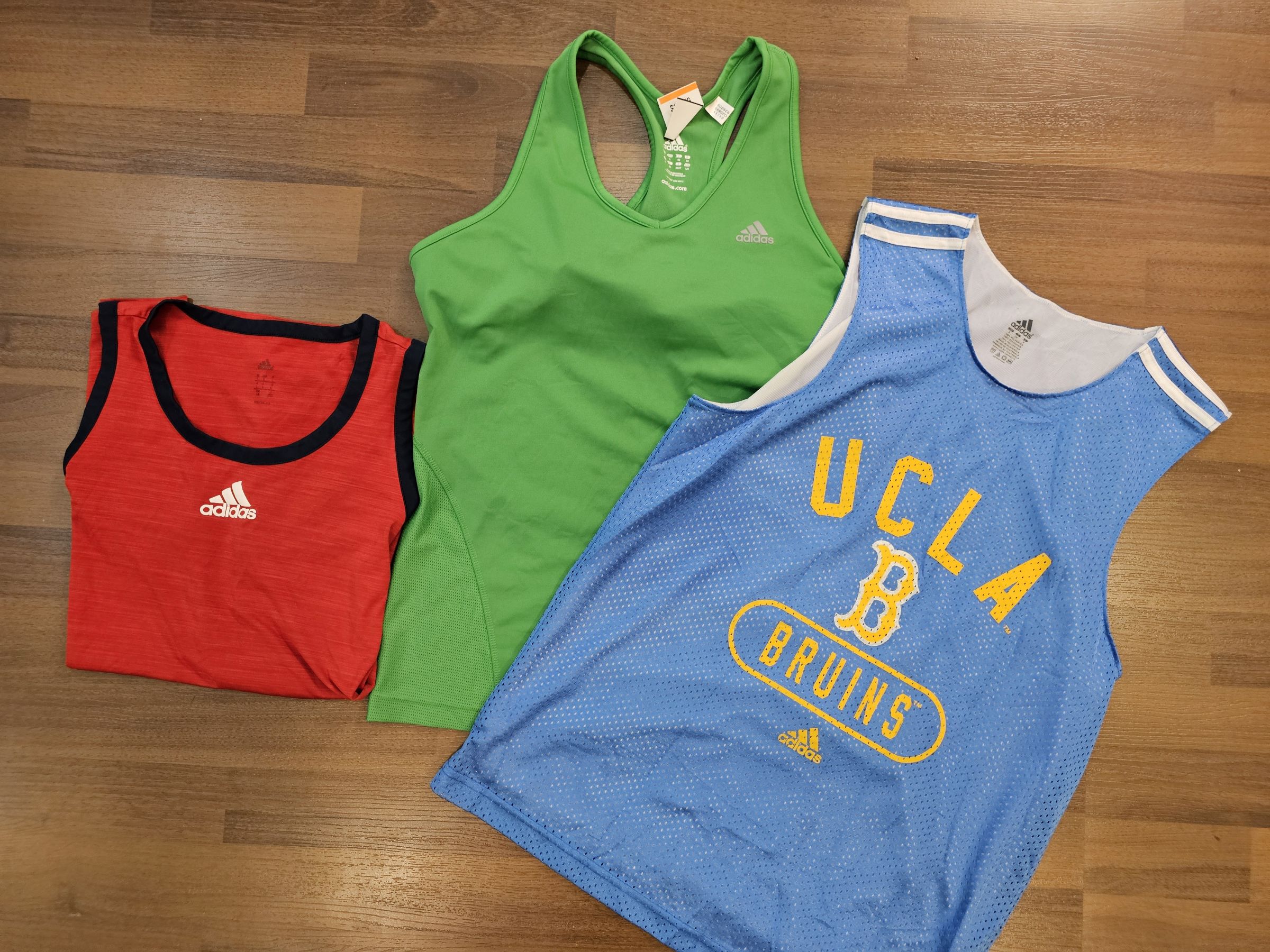 av-2076 adidas tanktops
