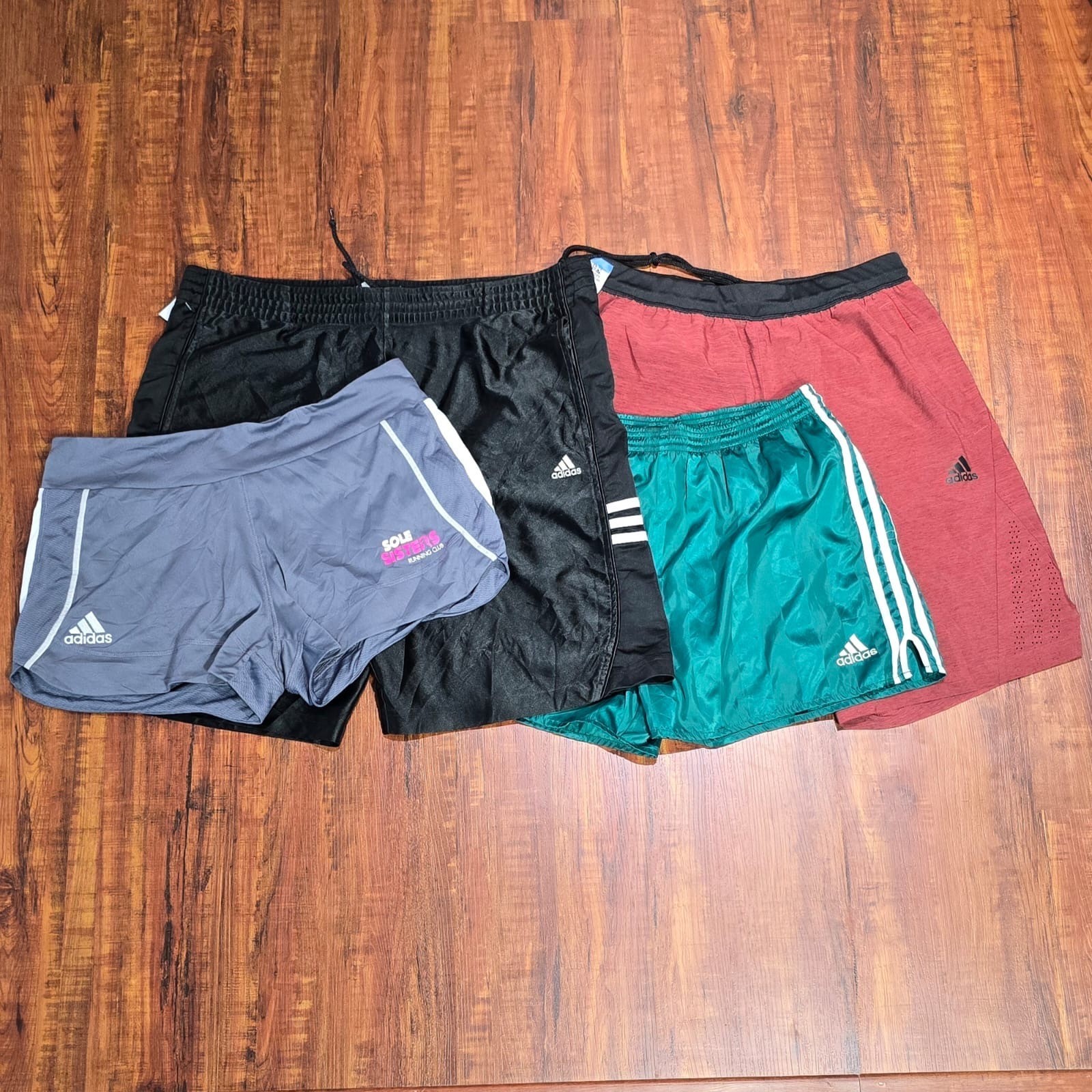 av-2068 adidas shorts