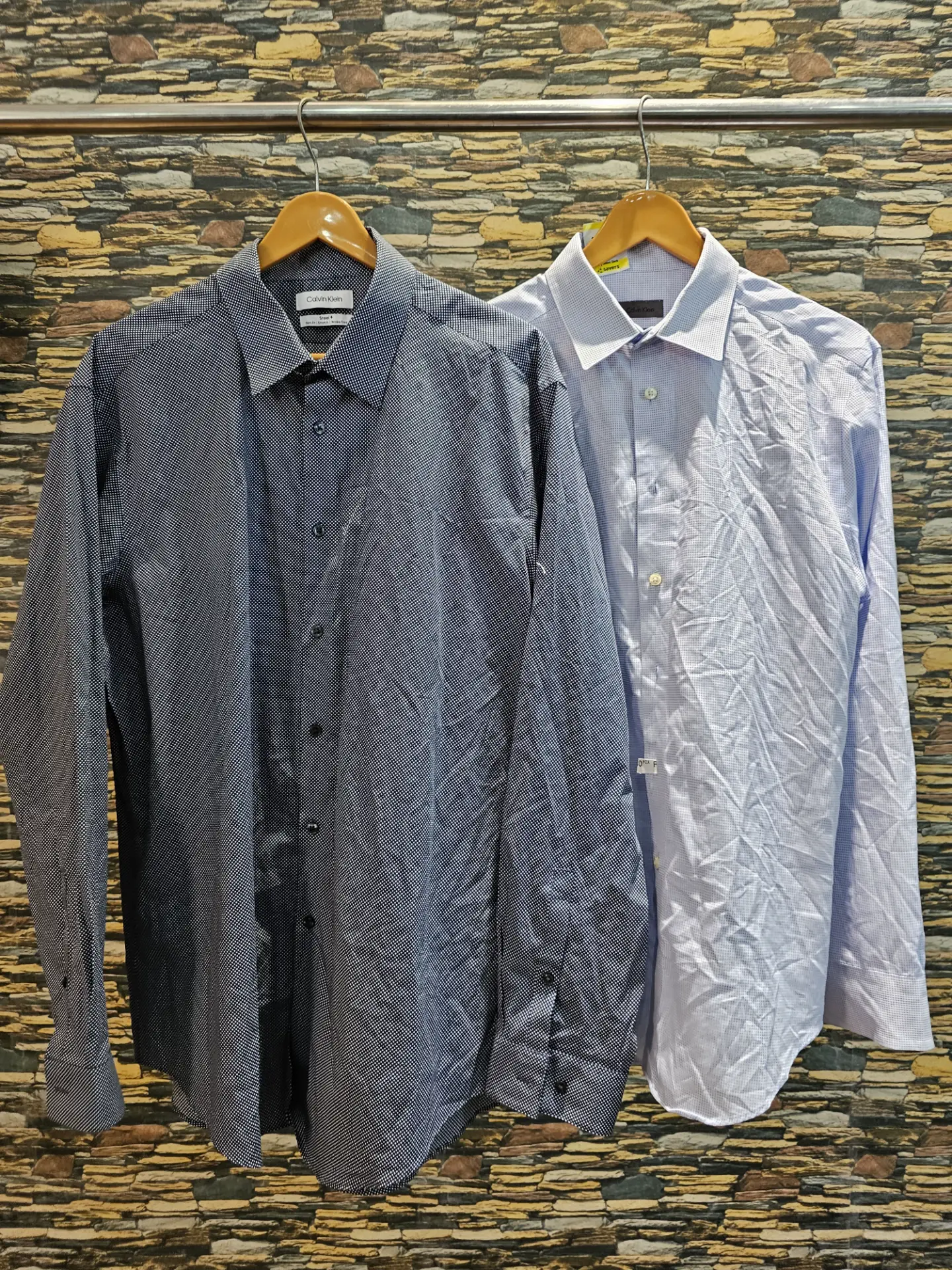 av-2092 calvin klein button-up shirts