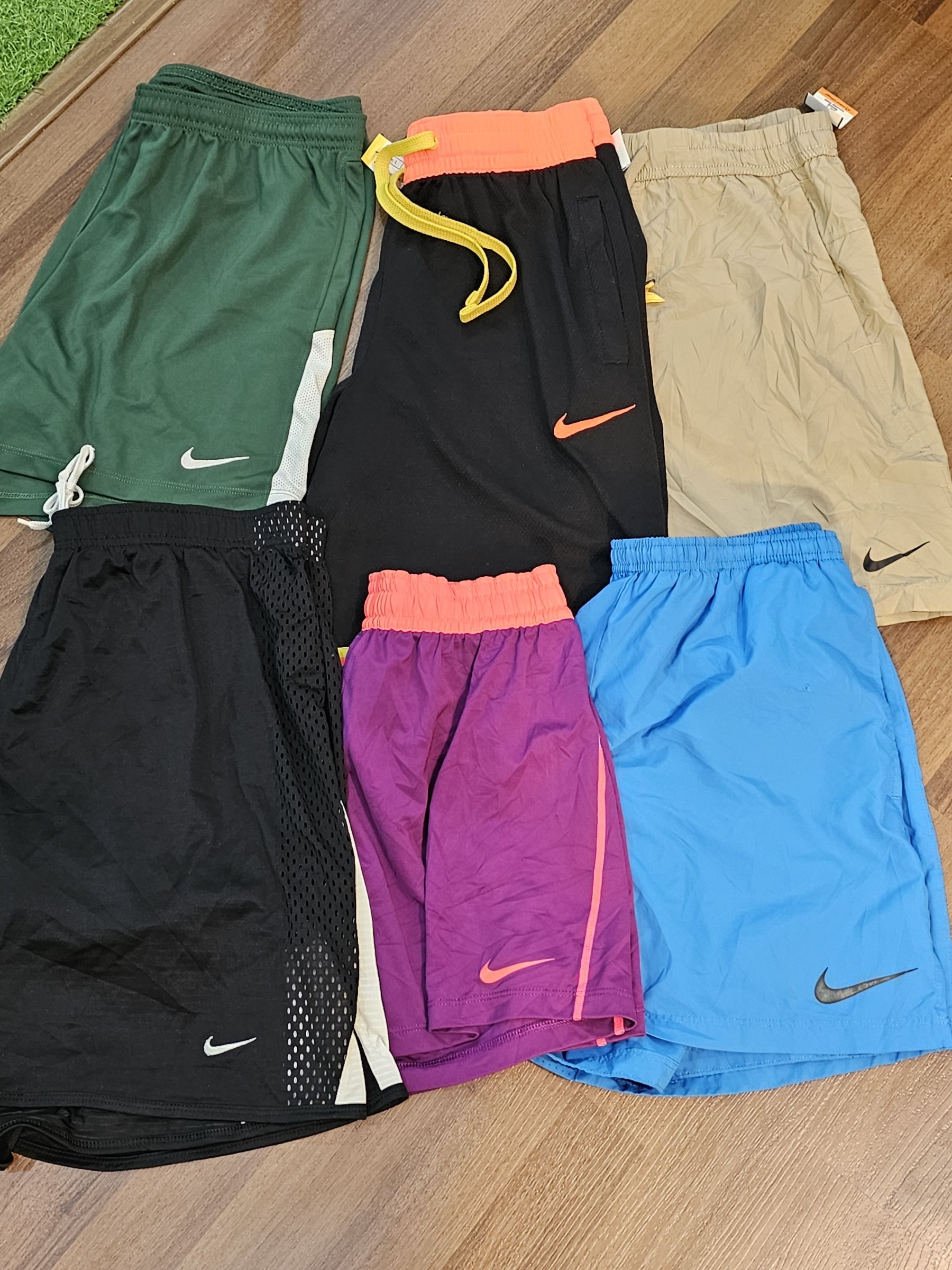 av-2142 nike shorts