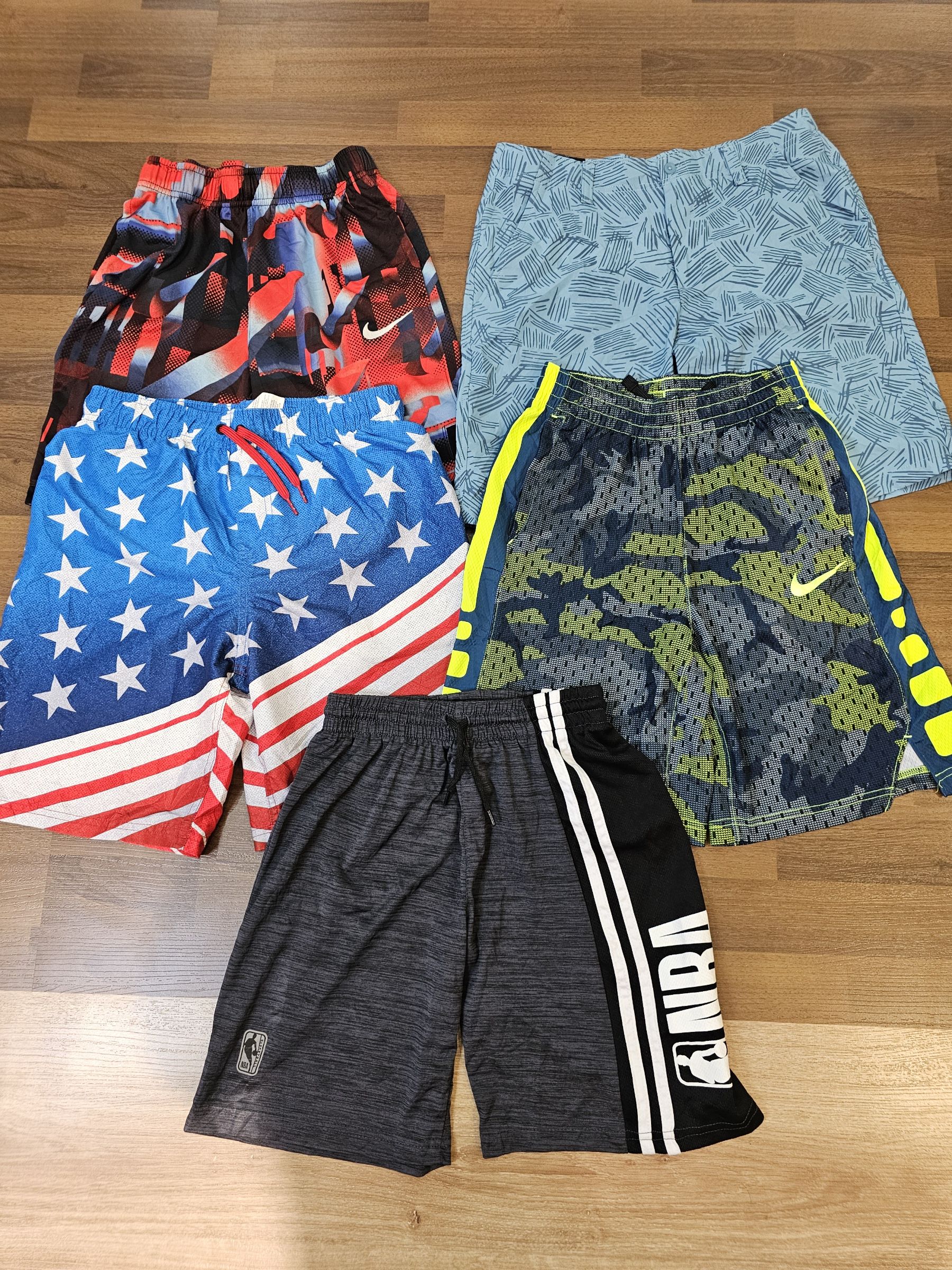 avg-0488 kids mix branded short