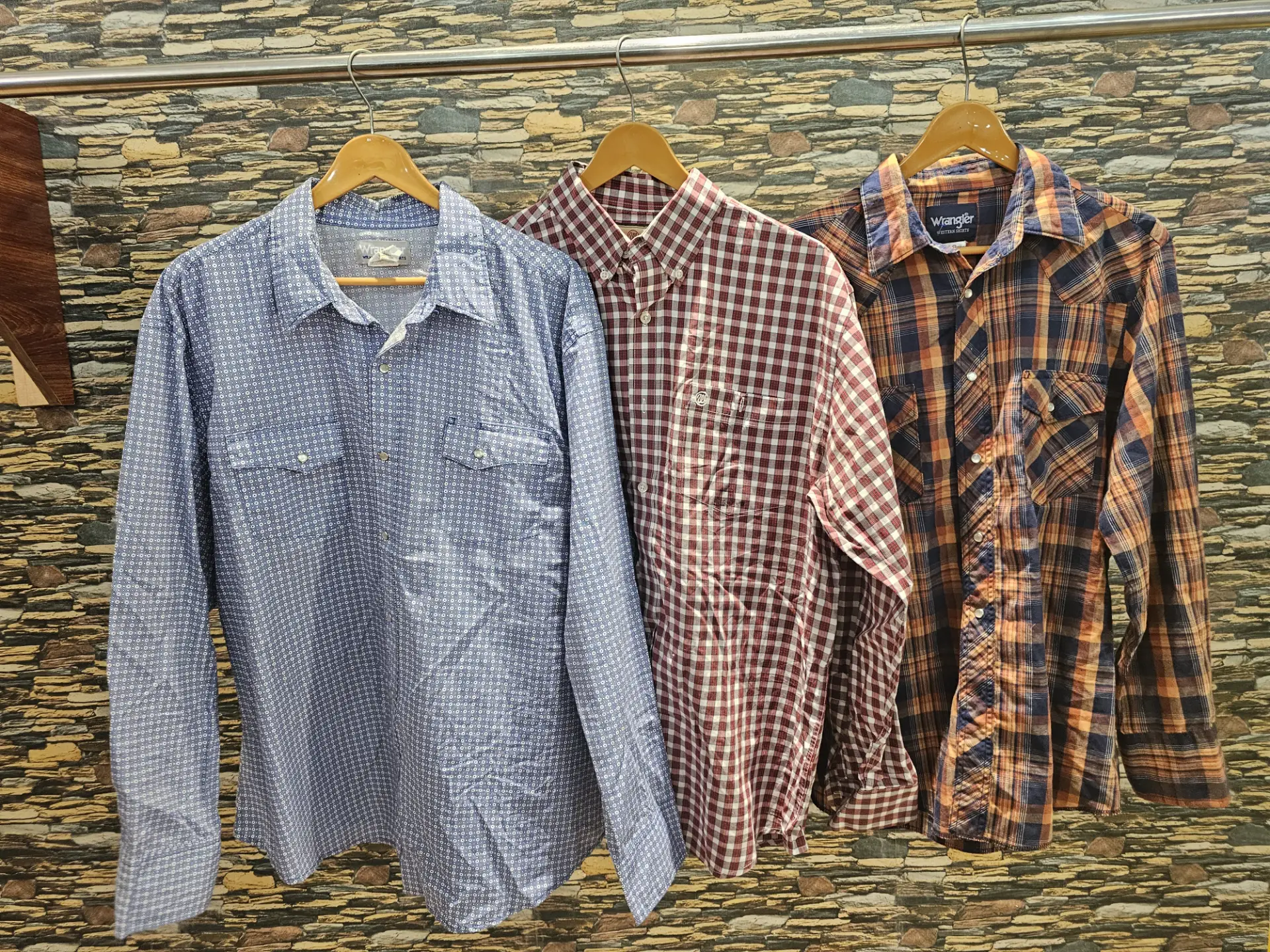 av-2180 wrangler button up shirts