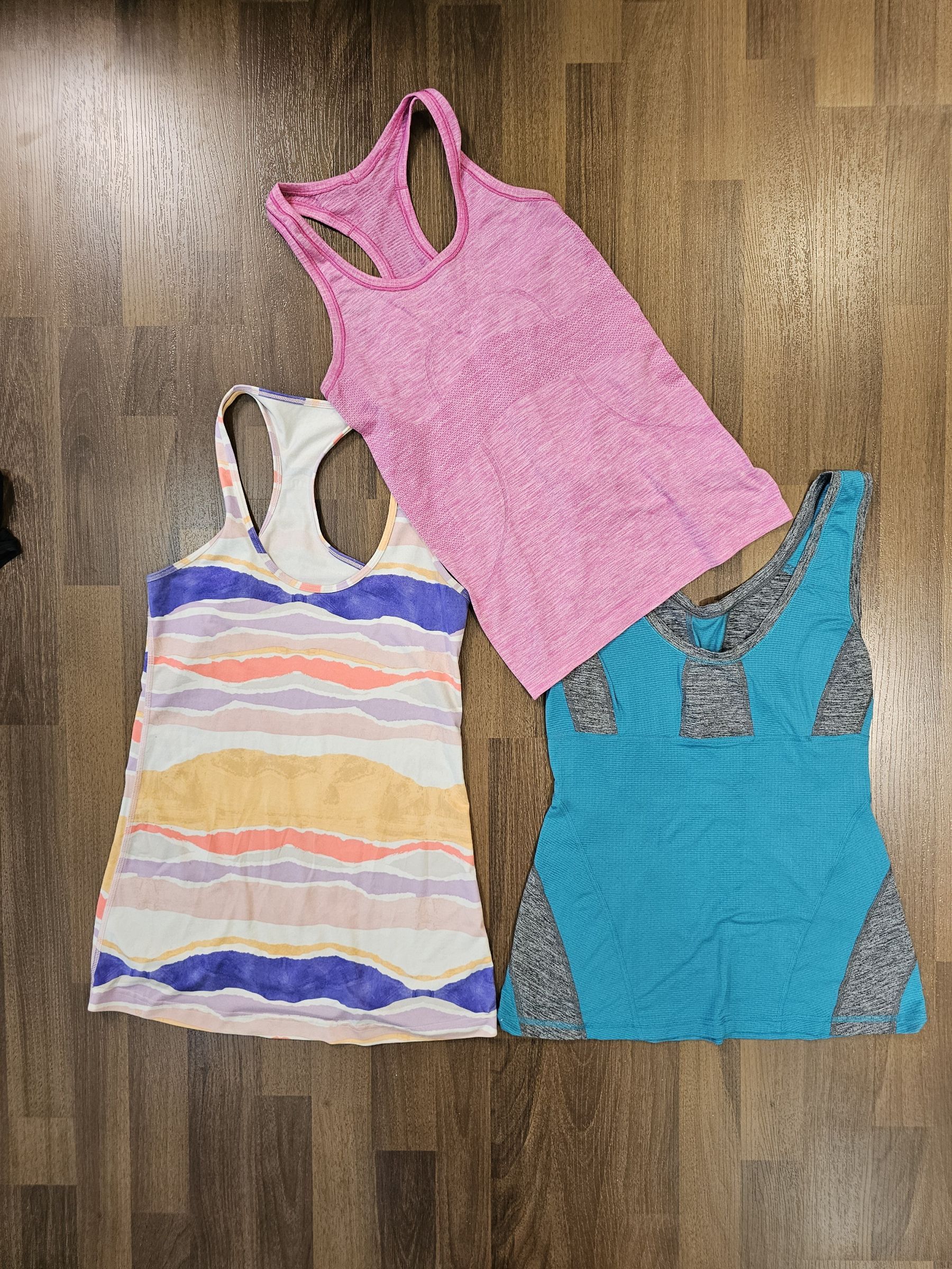 av-1967 lululemon tank tops