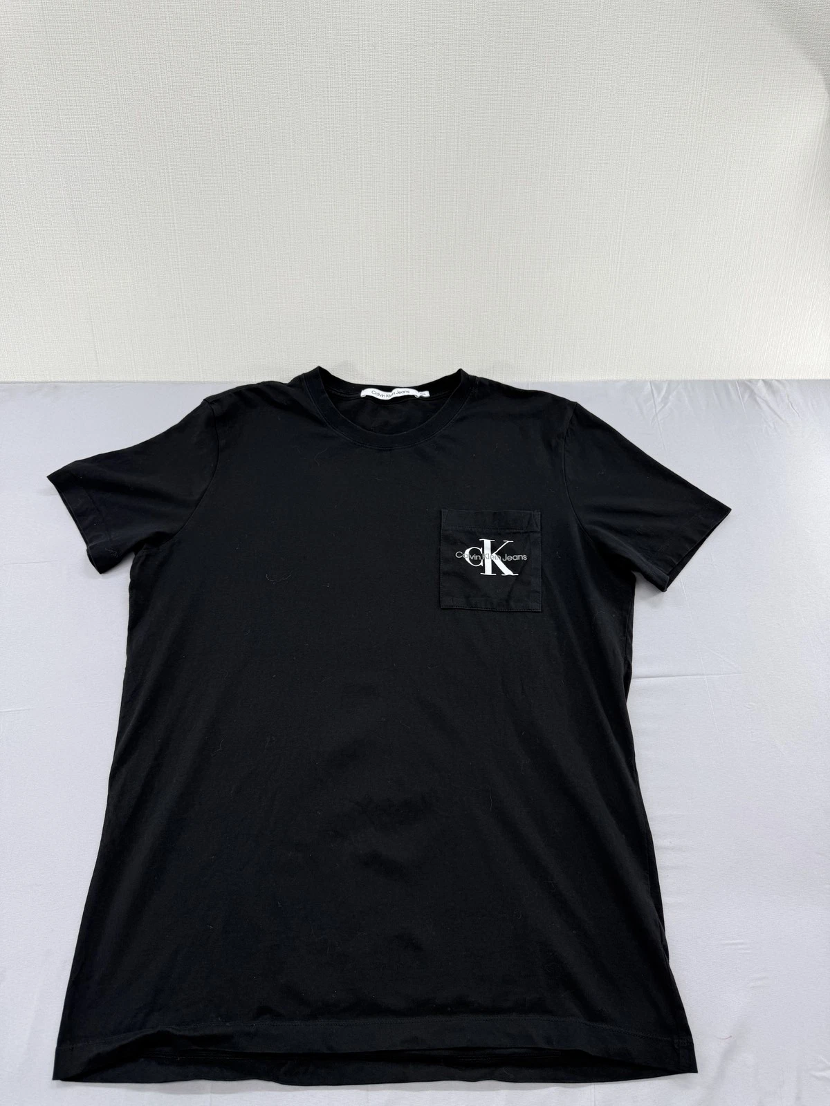 calvin klein t-shirts / tops wholesale bundle - 15..