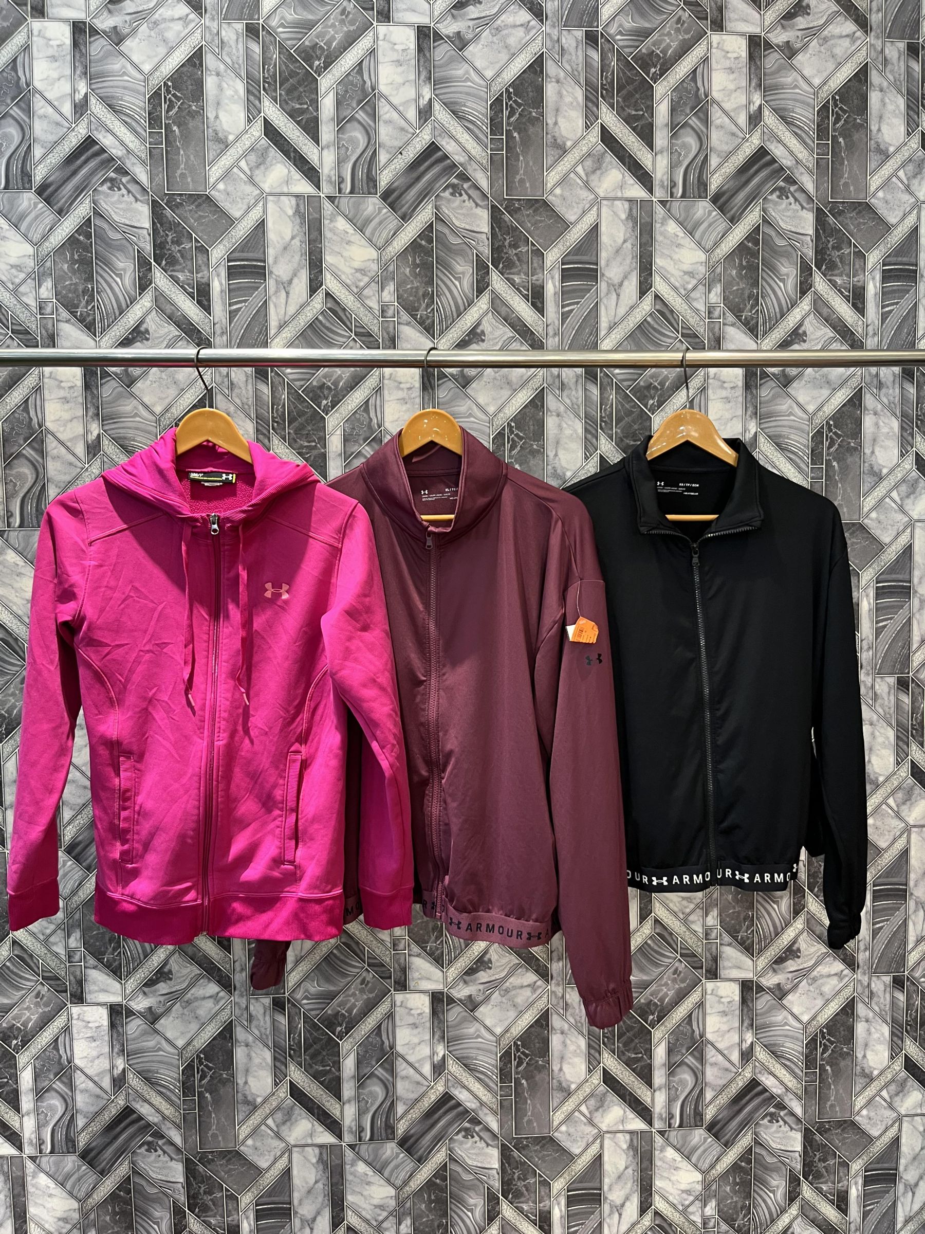 av-2271 under armour jackets