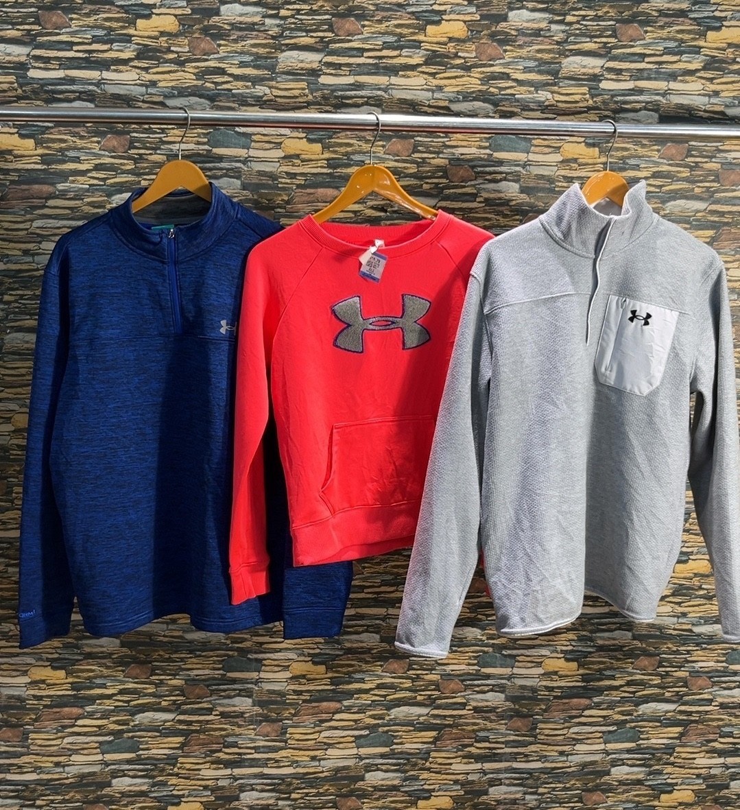 av-2313 under armour sweatshirts