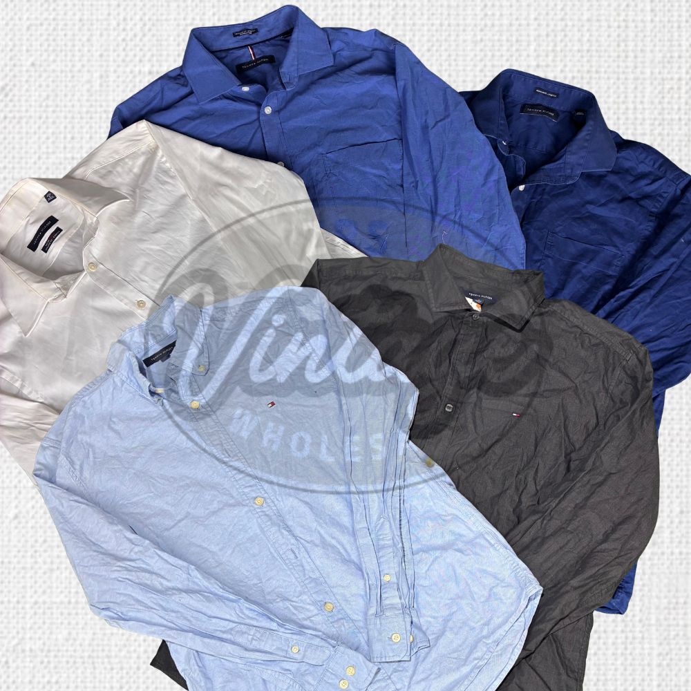 Vintage Tommy Hilfiger Men’s Shirts – Classic Casu..